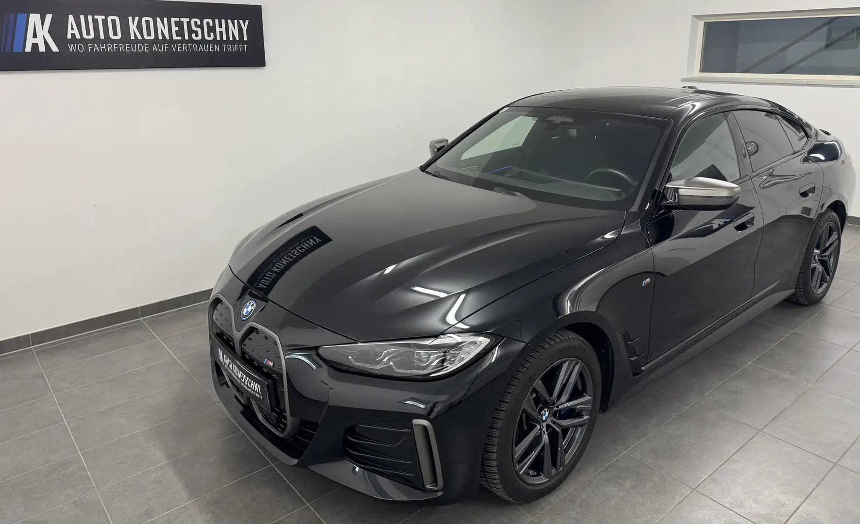 BMW i4 i4 Gran Coupe xDrive M50 80,7kWh Schwarz - 2