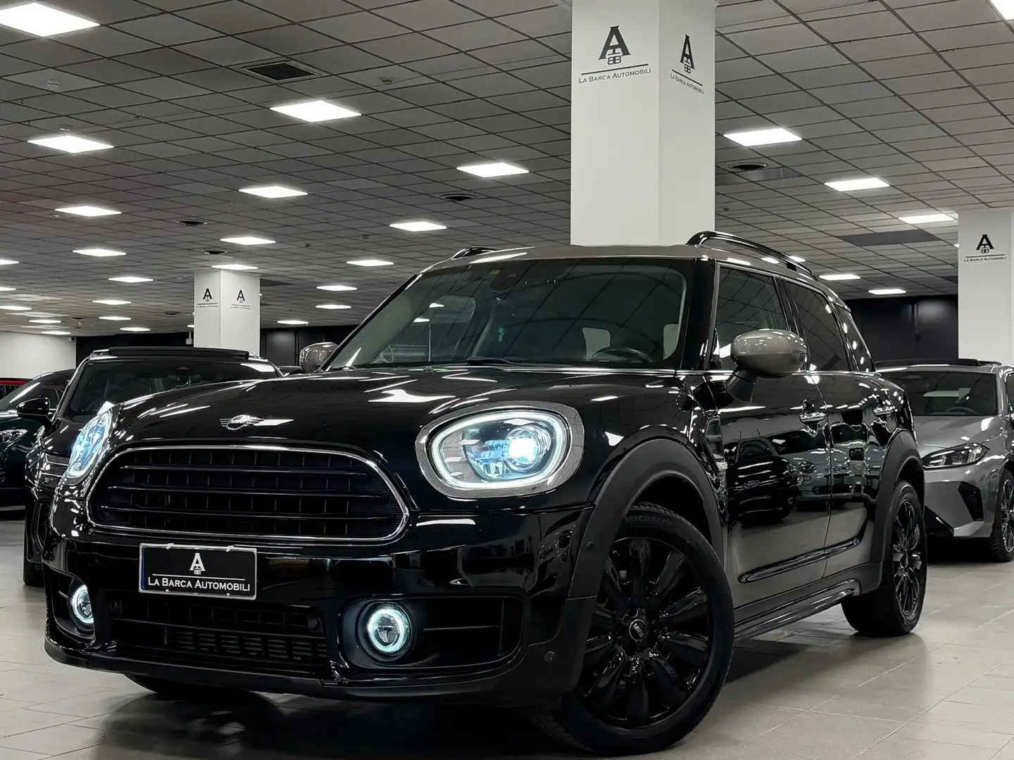 MINI Cooper Countryman 1.5 136cv auto Nero - 1
