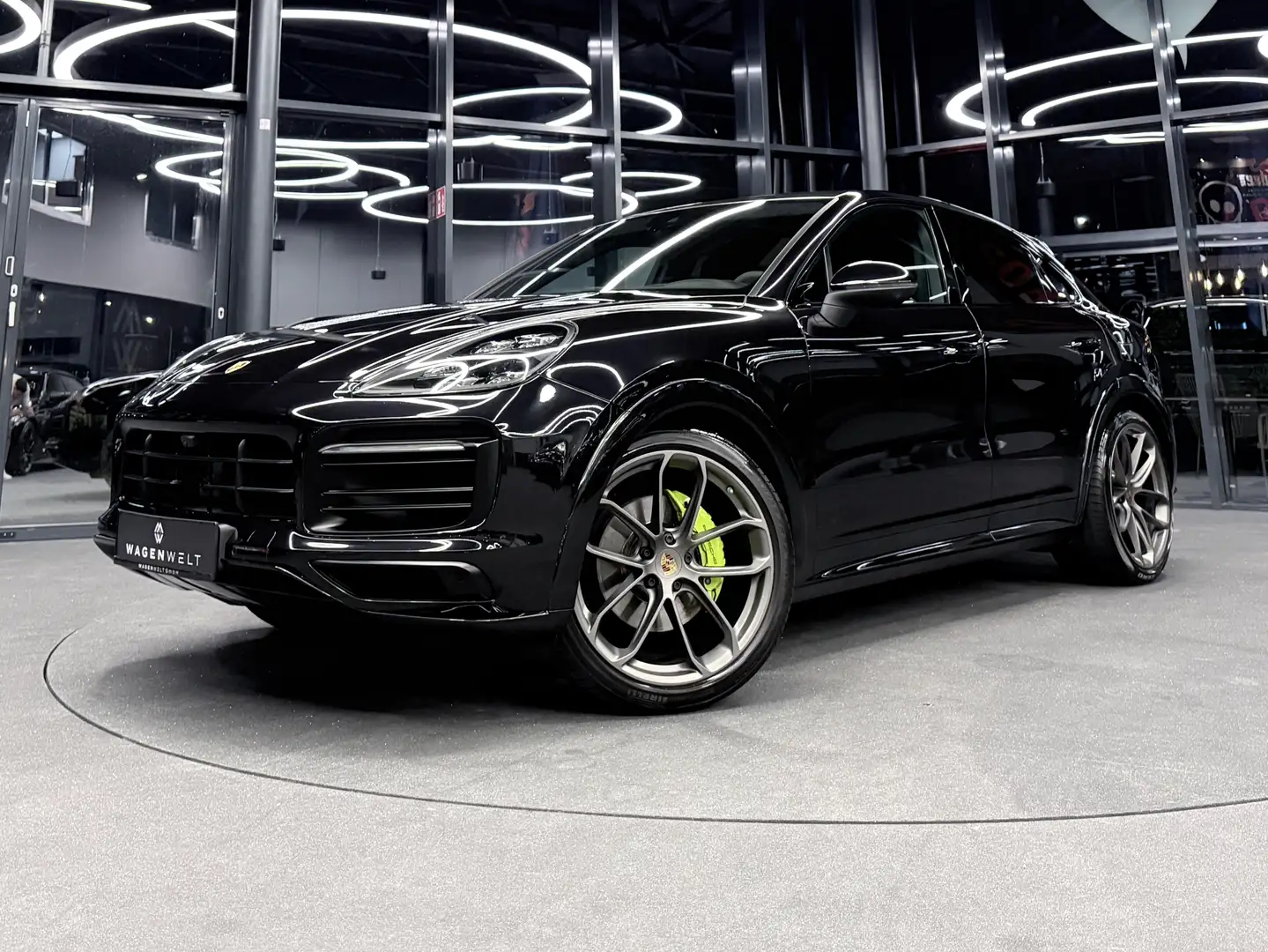 Porsche Cayenne E-Hybrid, LEICHTBAU SPORTPAKET CARBON, APPROVED Schwarz - 1