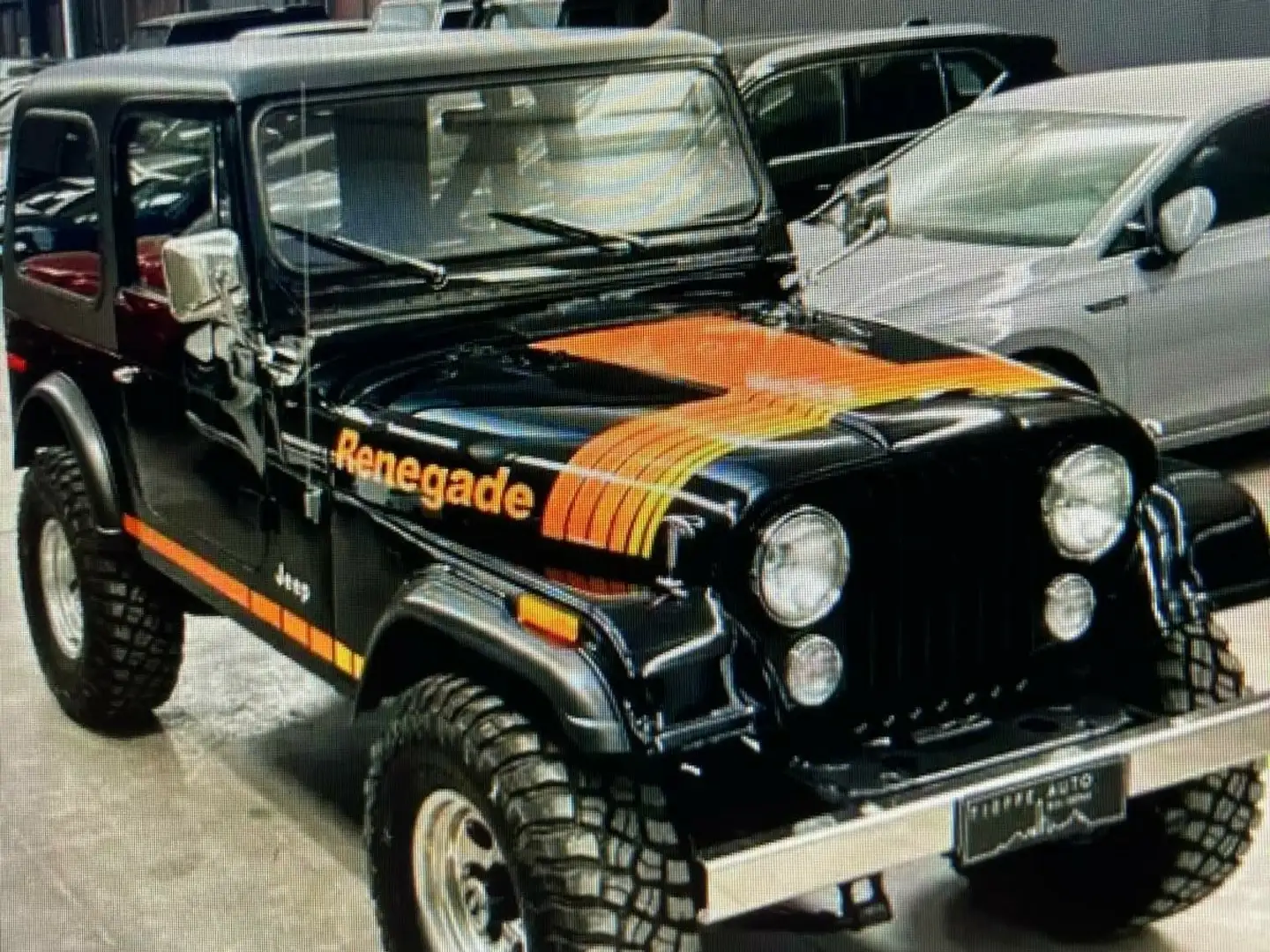 Jeep CJ-7 Renegade Negro - 1