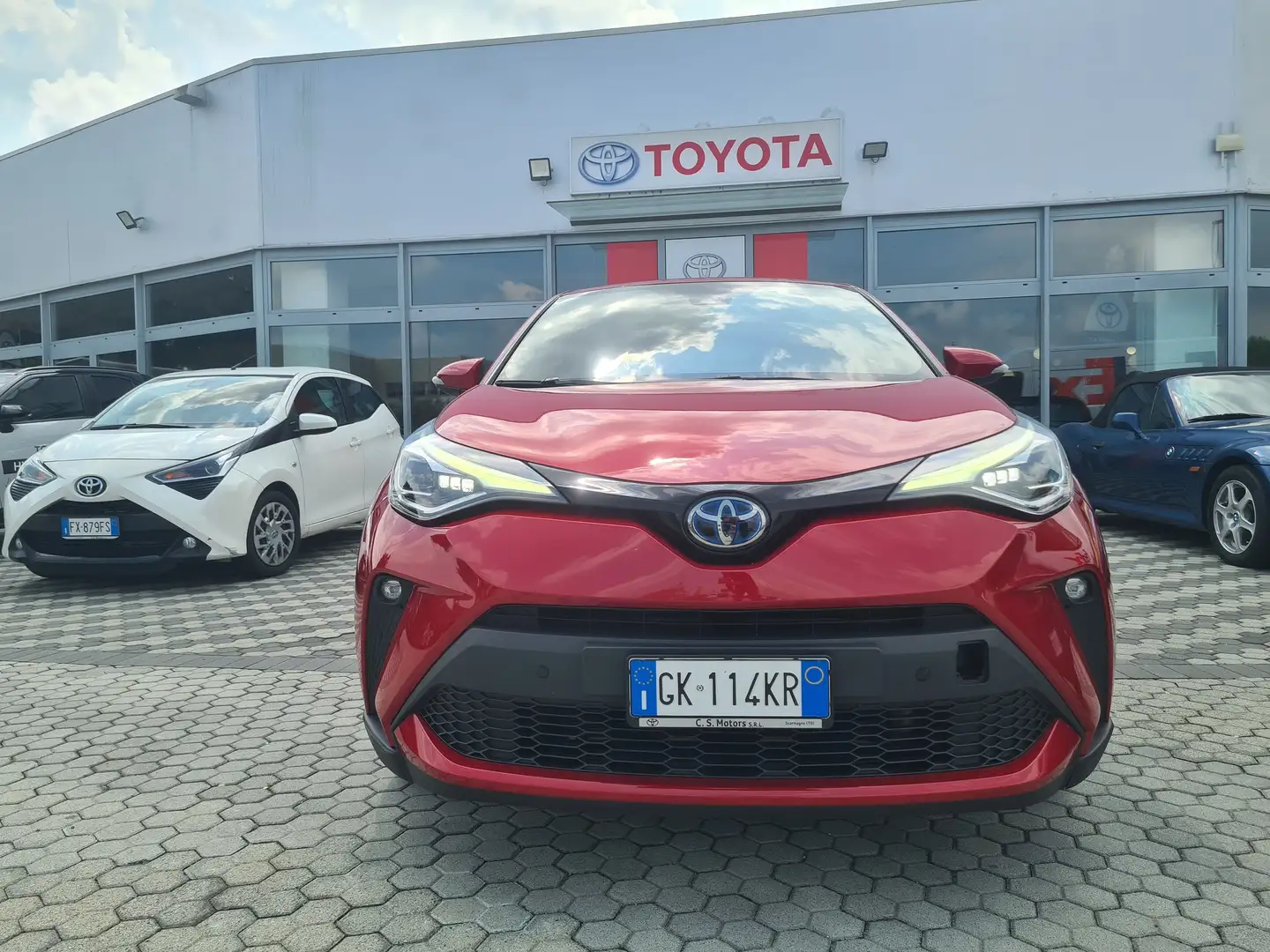 Toyota C-HR C-HR 1.8h Trend e-cvt TECH PACK Piros - 1