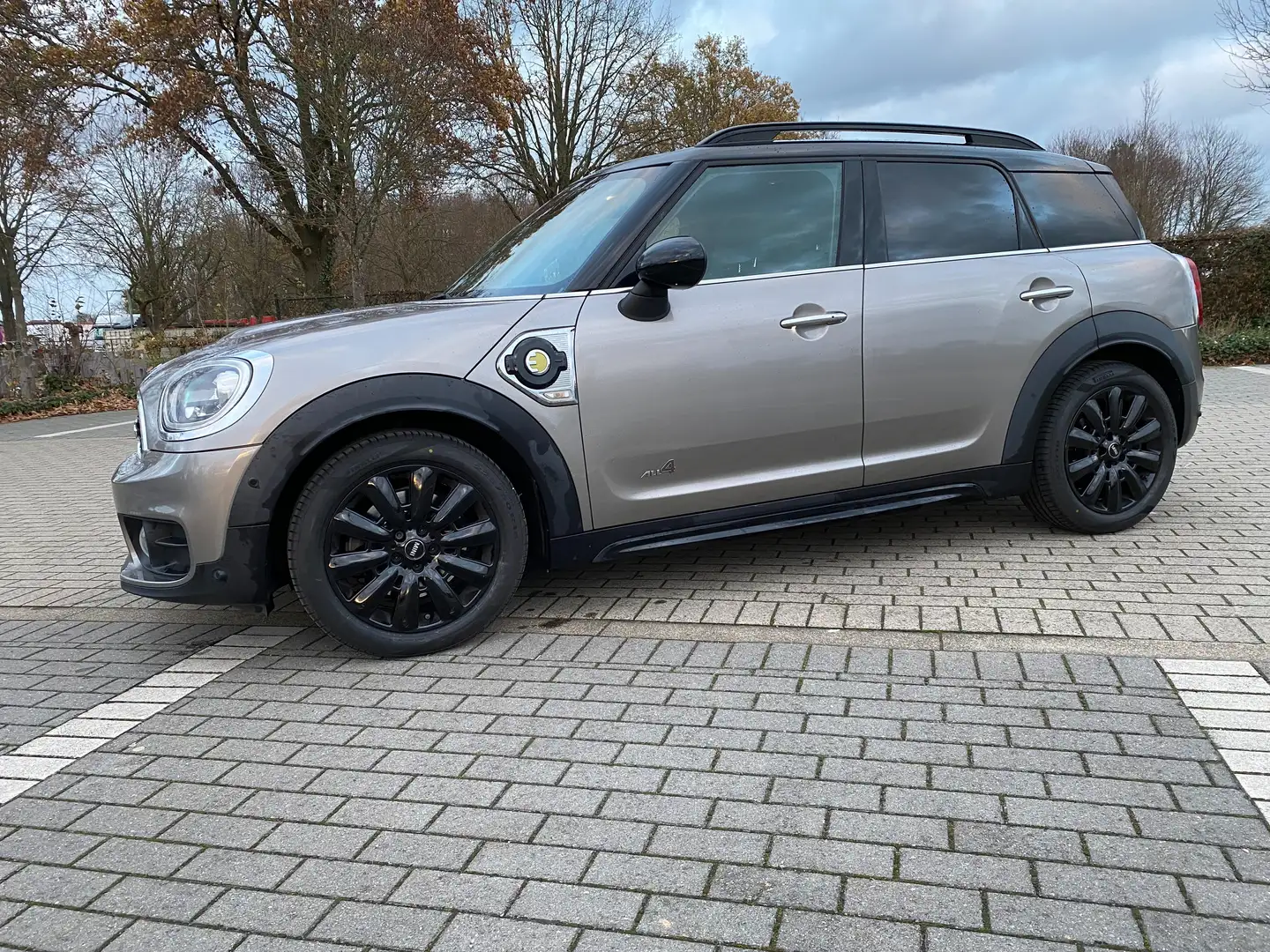MINI Cooper S Countryman Plateado - 2