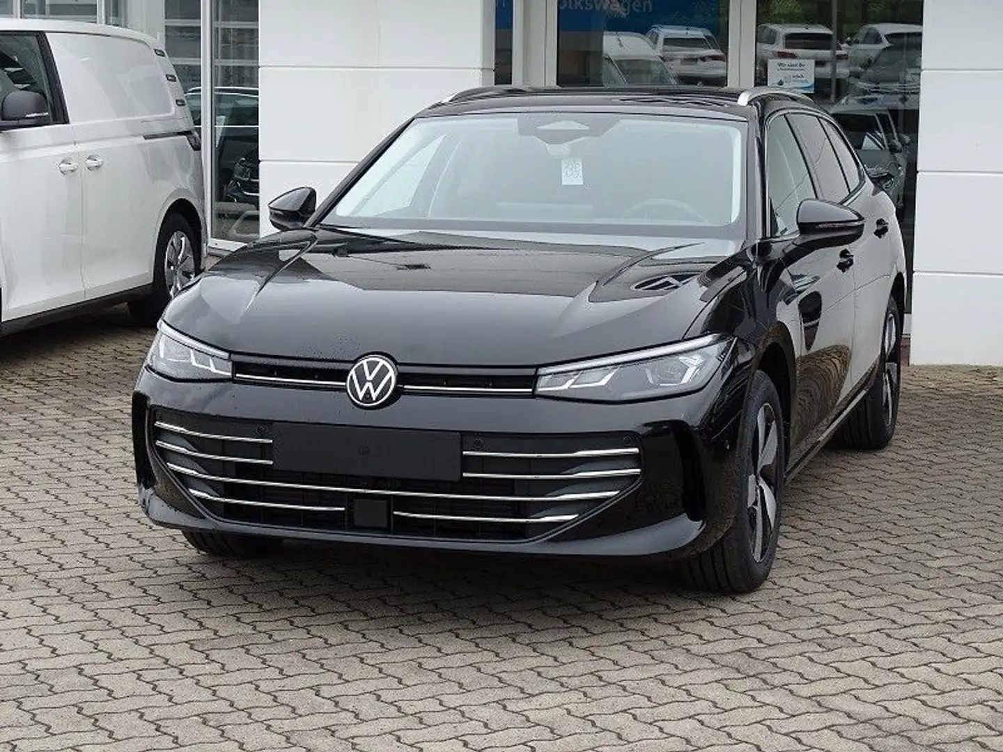 Volkswagen Passat Variant 2.0 TDI DSG Business "IQ.DRIVE" Schwarz - 2