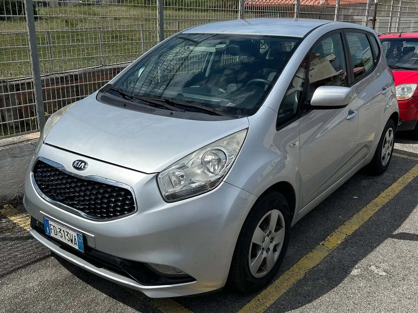 Kia Venga Venga1.4 crdi Active 90cv E6 Argento - 1