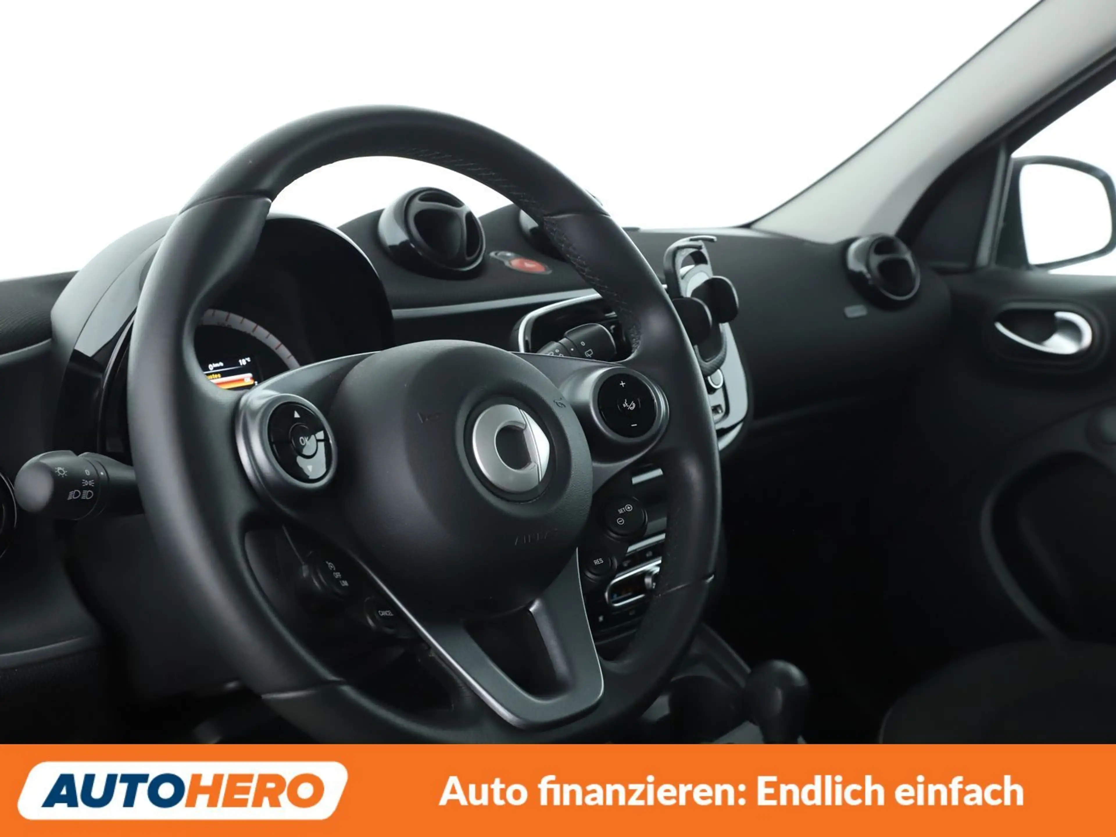 smart forFour 1.0 passion Aut.*TEMPO*PANO*KLIMA* — photo 11