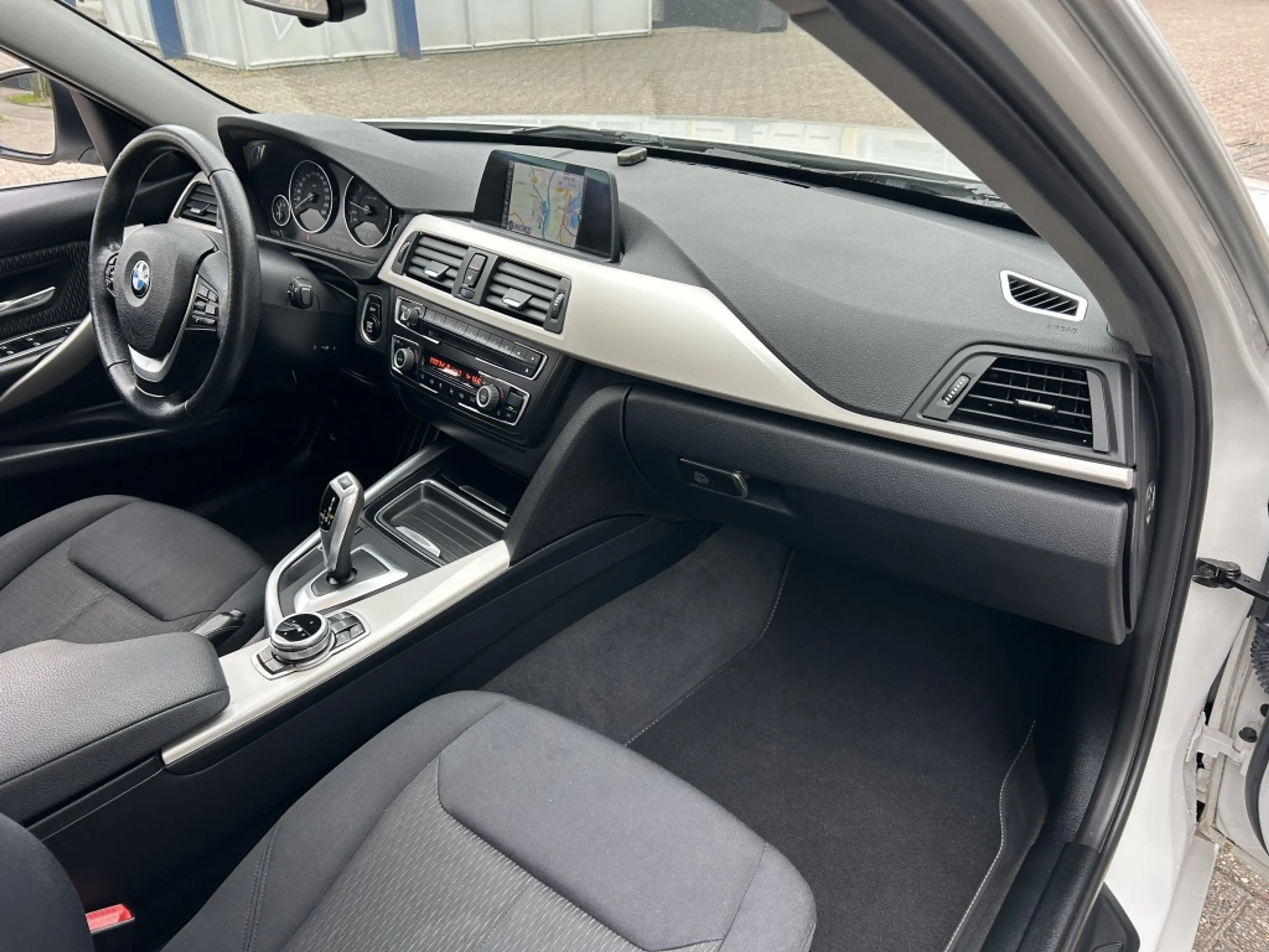 BMW 316 3-serie 316i Executive XENON NAVI CRUISE PDC. — photo 16