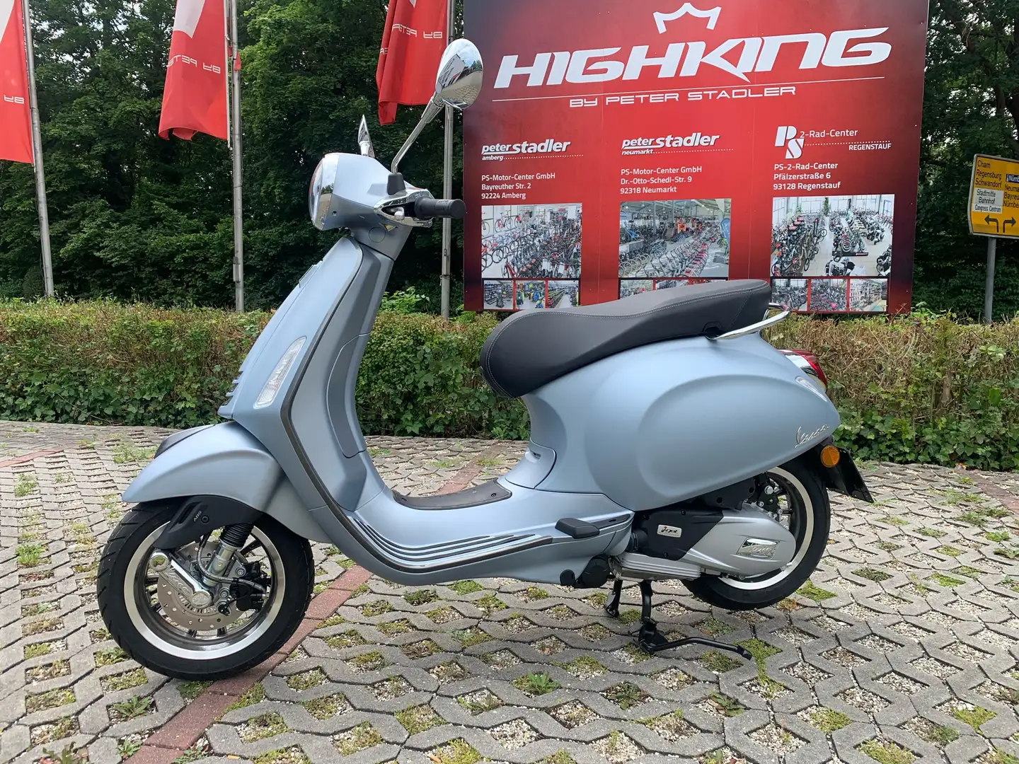Vespa Primavera S 125 Grigio - 1