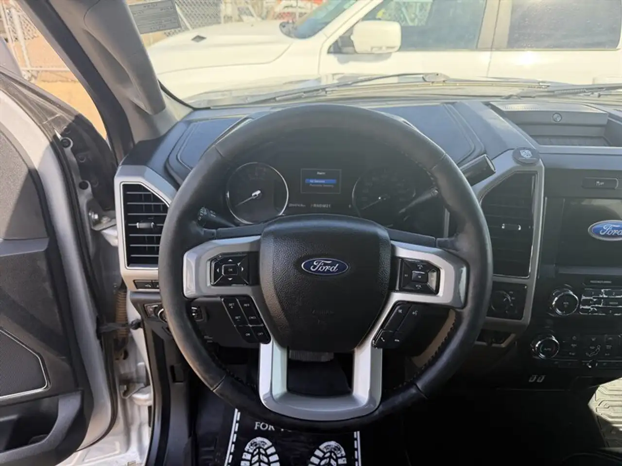 Ford F 350 снимка Ford F 350
