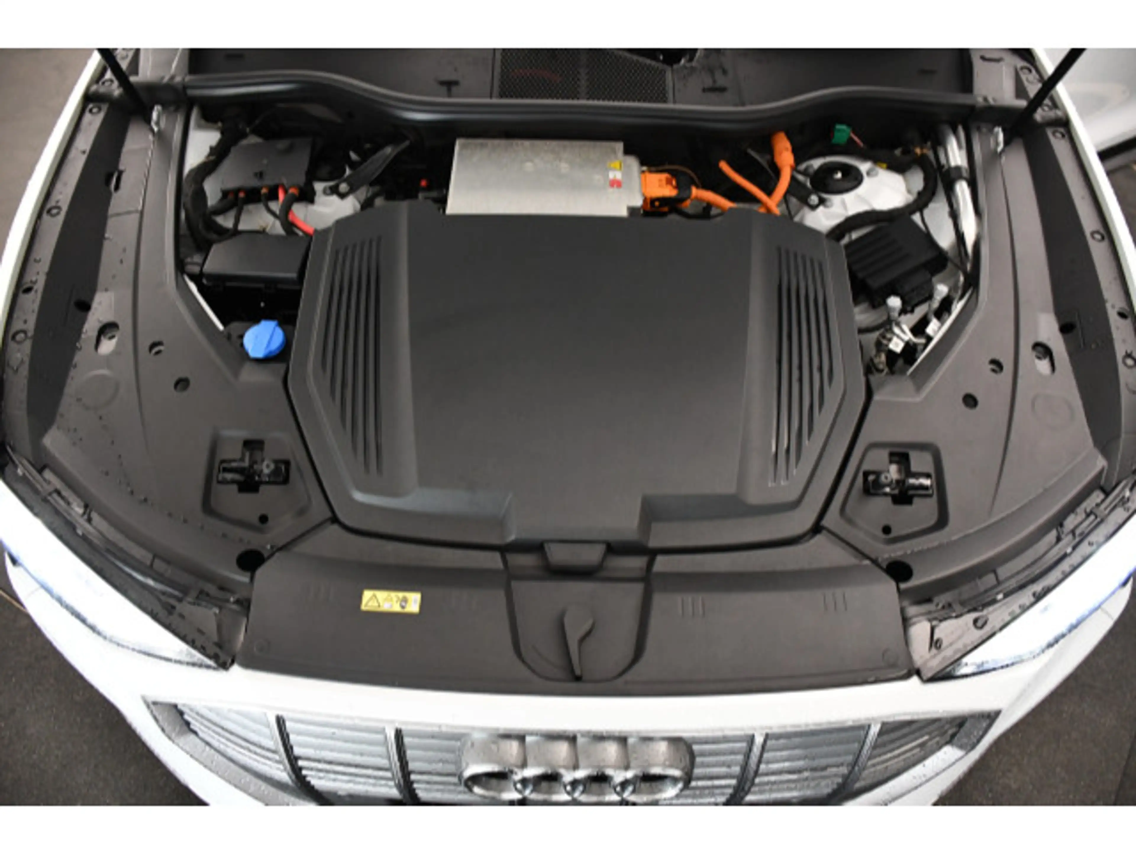 Audi e-tron 55 quattro advanced AHK/Rückkam/ACC — photo 12
