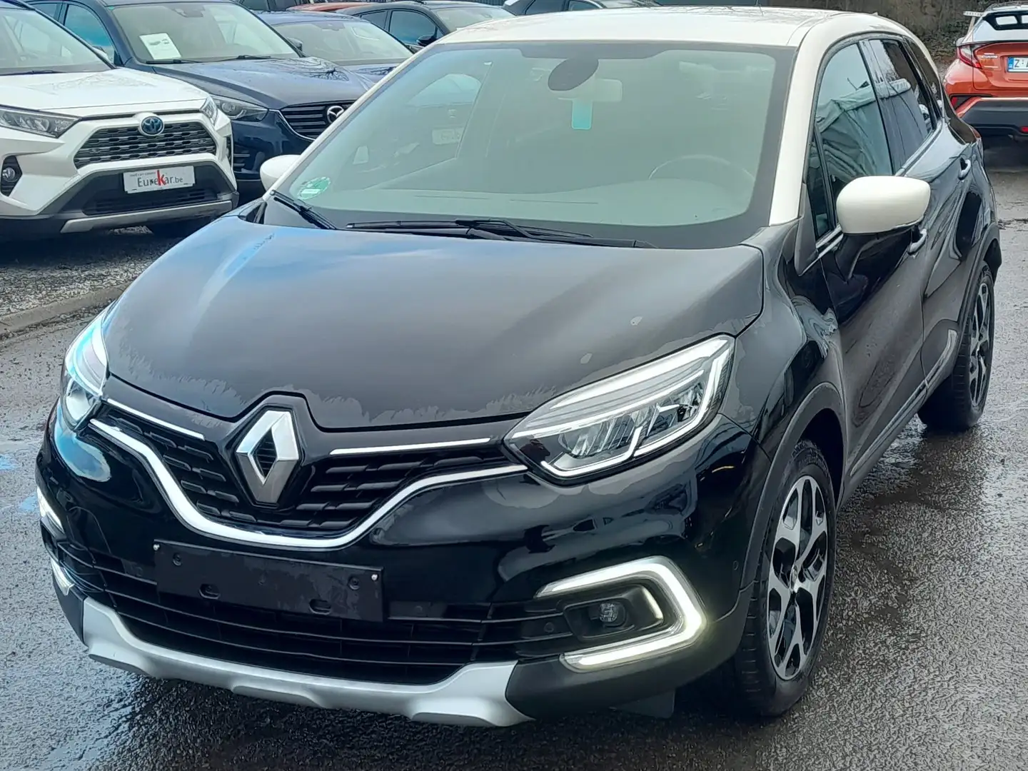 Renault Captur 0.9 TCe Intens (EU6c) Zwart - 2