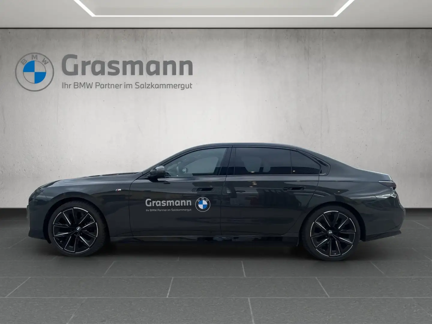 BMW i7 xDrive60 Grau - 2