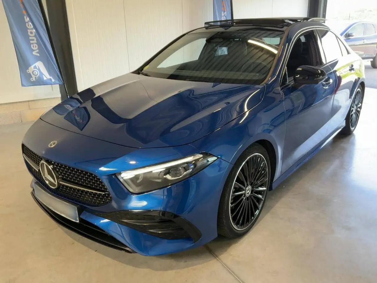 Mercedes-Benz A 200