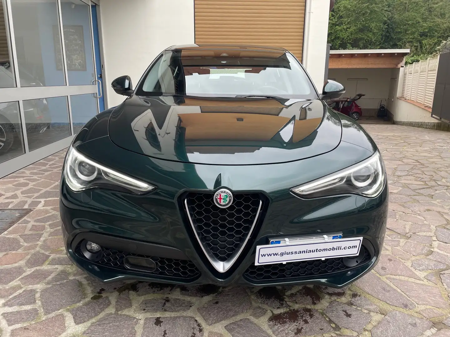 Alfa Romeo Stelvio 2.2 t Business Q4 180cv auto UNICO PROPR. STUPENDA Yeşil - 2