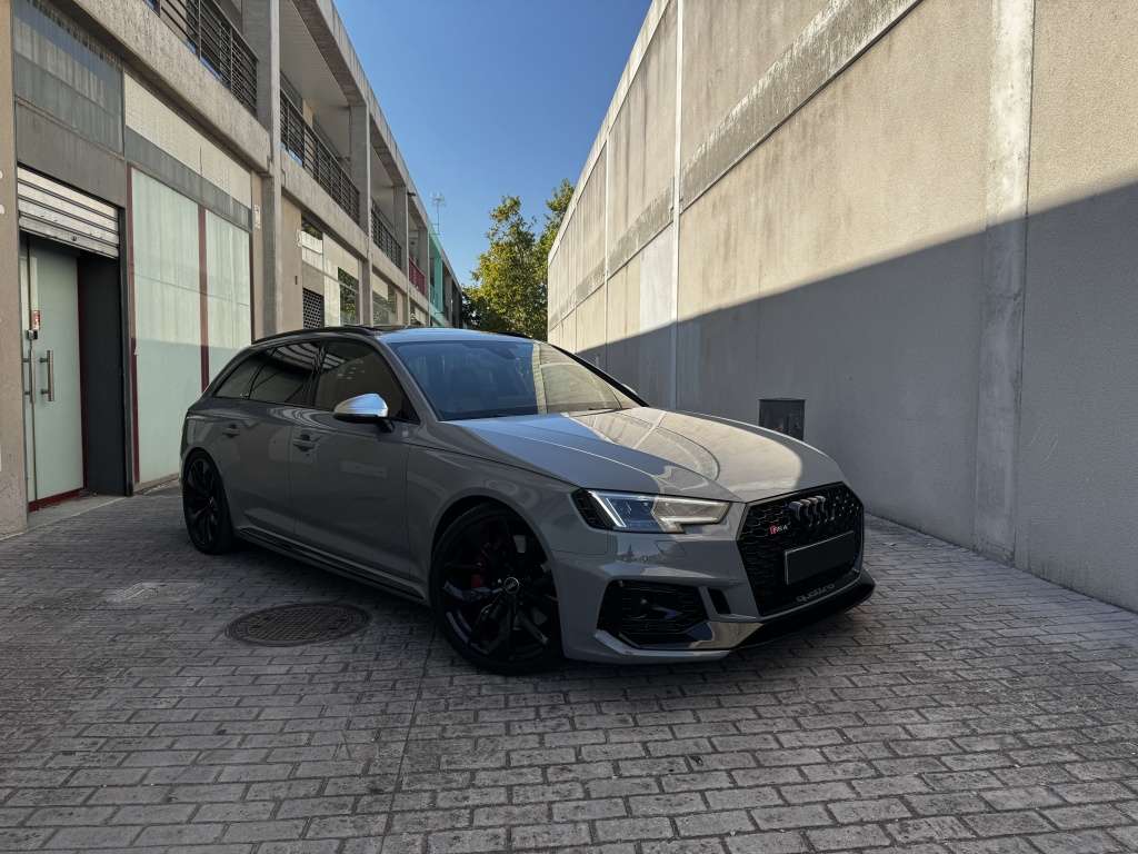 Audi RS4 Avant 2.9 TFSI quattro tiptronic - foto 1