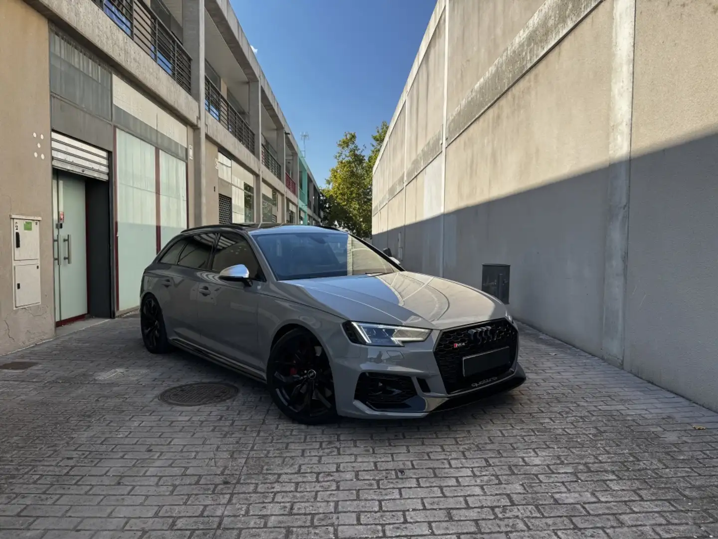 Audi RS4 Avant 2.9 TFSI quattro tiptronic - 2