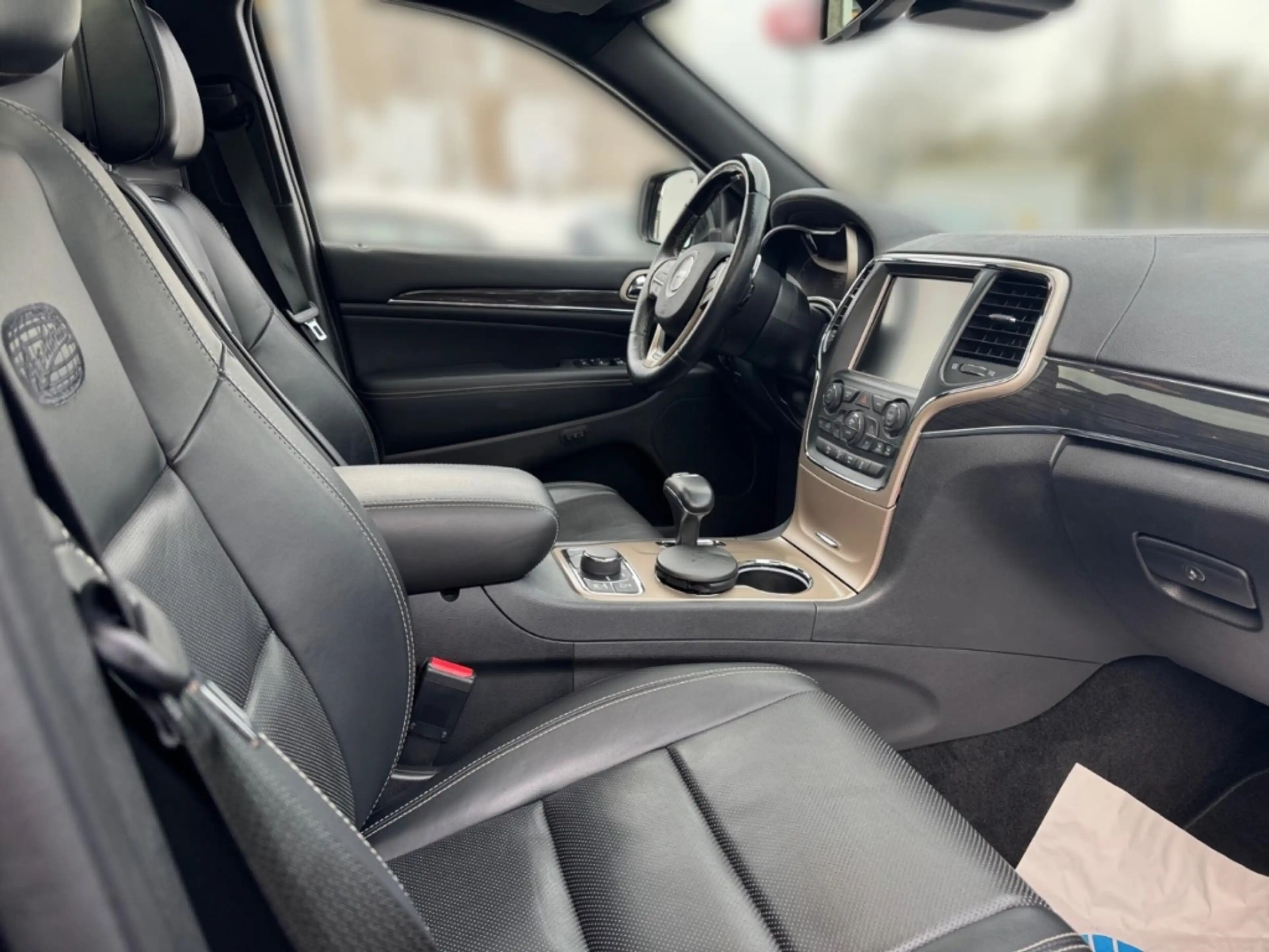 Jeep Grand Cherokee 3.0 CRD Overland++EXPORT/GEWERBE+ — photo 13