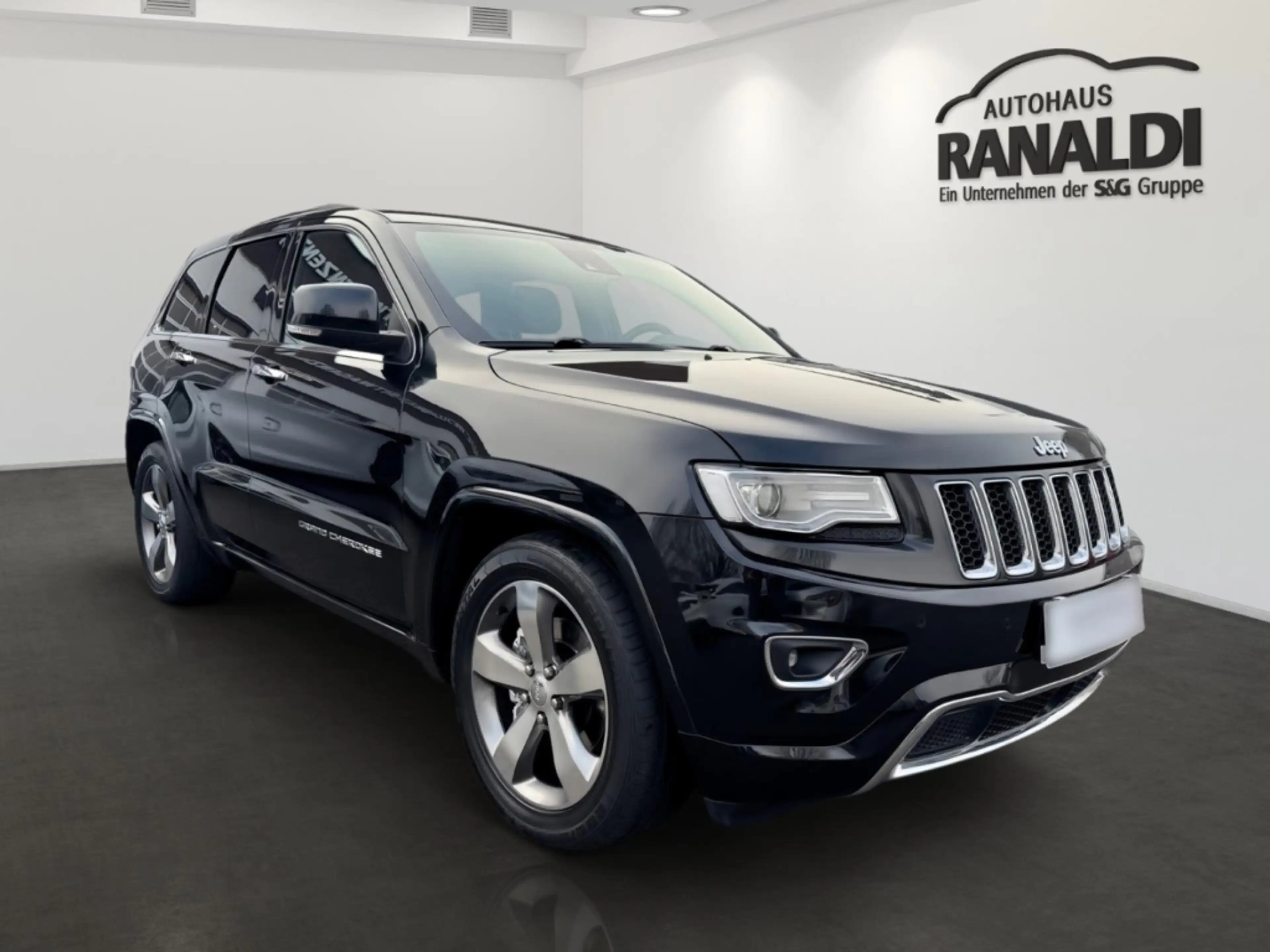 Jeep Grand Cherokee 3.0 CRD Overland++EXPORT/GEWERBE+ — photo 2