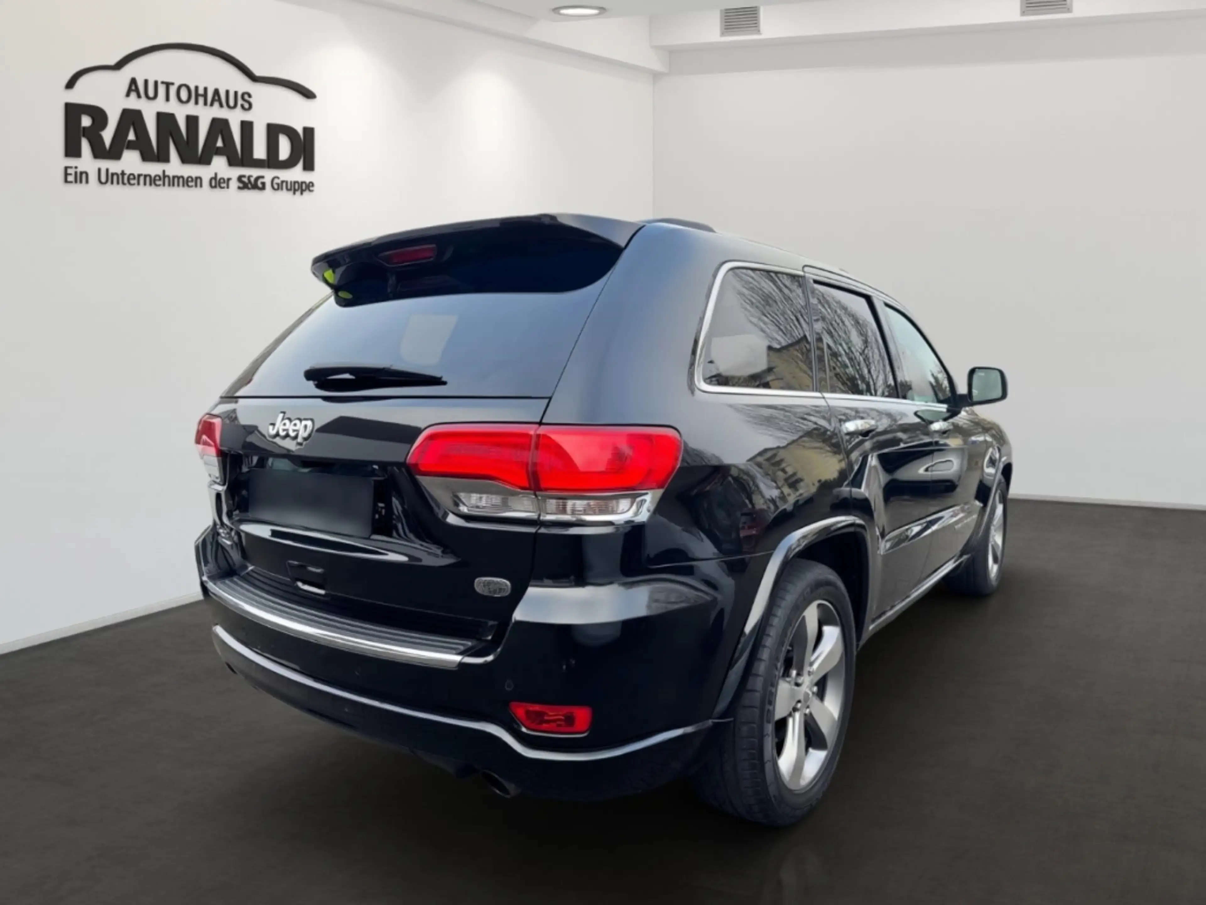 Jeep Grand Cherokee 3.0 CRD Overland++EXPORT/GEWERBE+ — photo 3