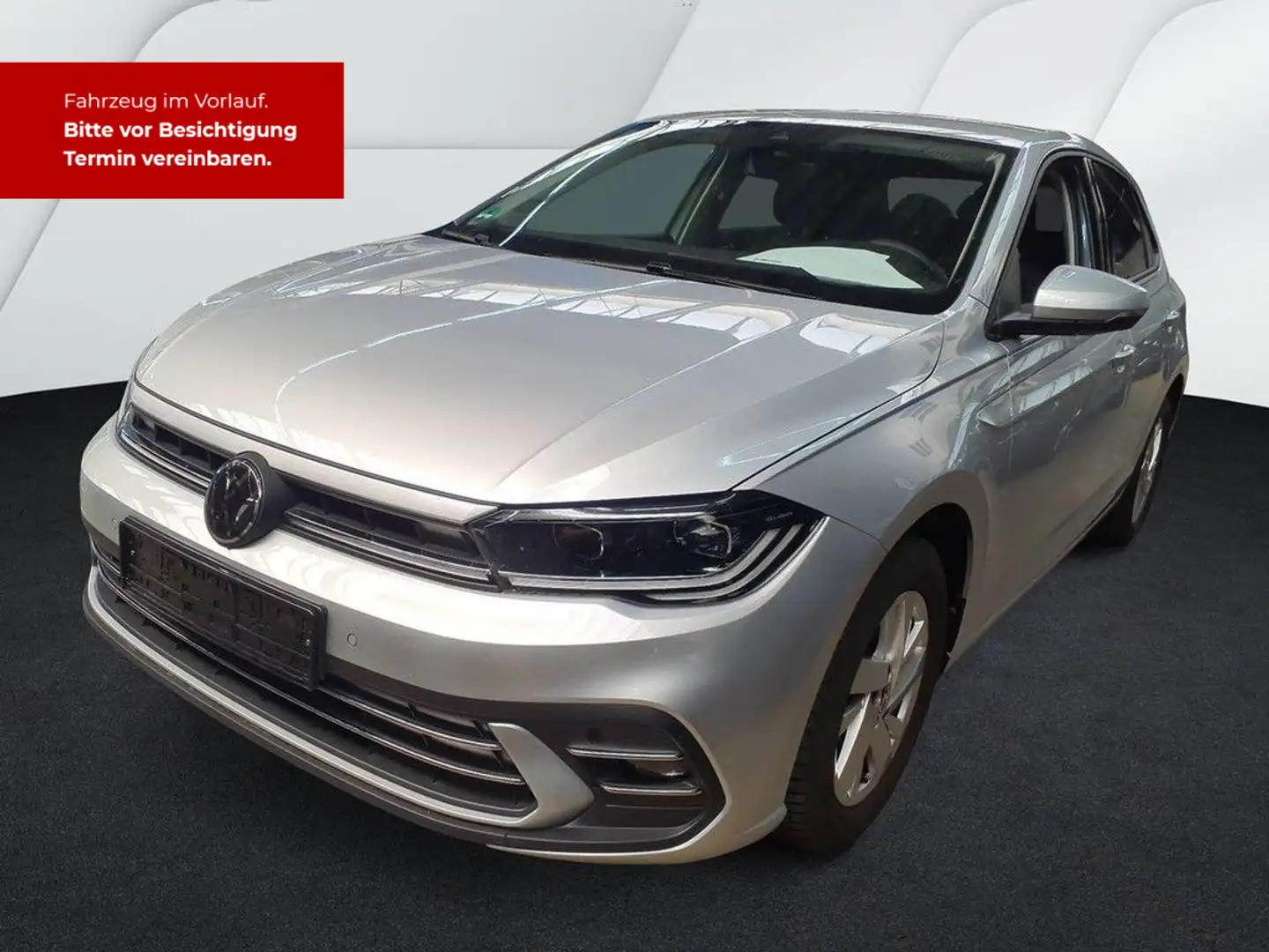 Volkswagen Polo 1,0 l TSI DSG Style Navi LED ACC App-Connec Silber - 2