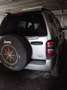 Jeep Liberty Allrad Zilver - thumbnail 3
