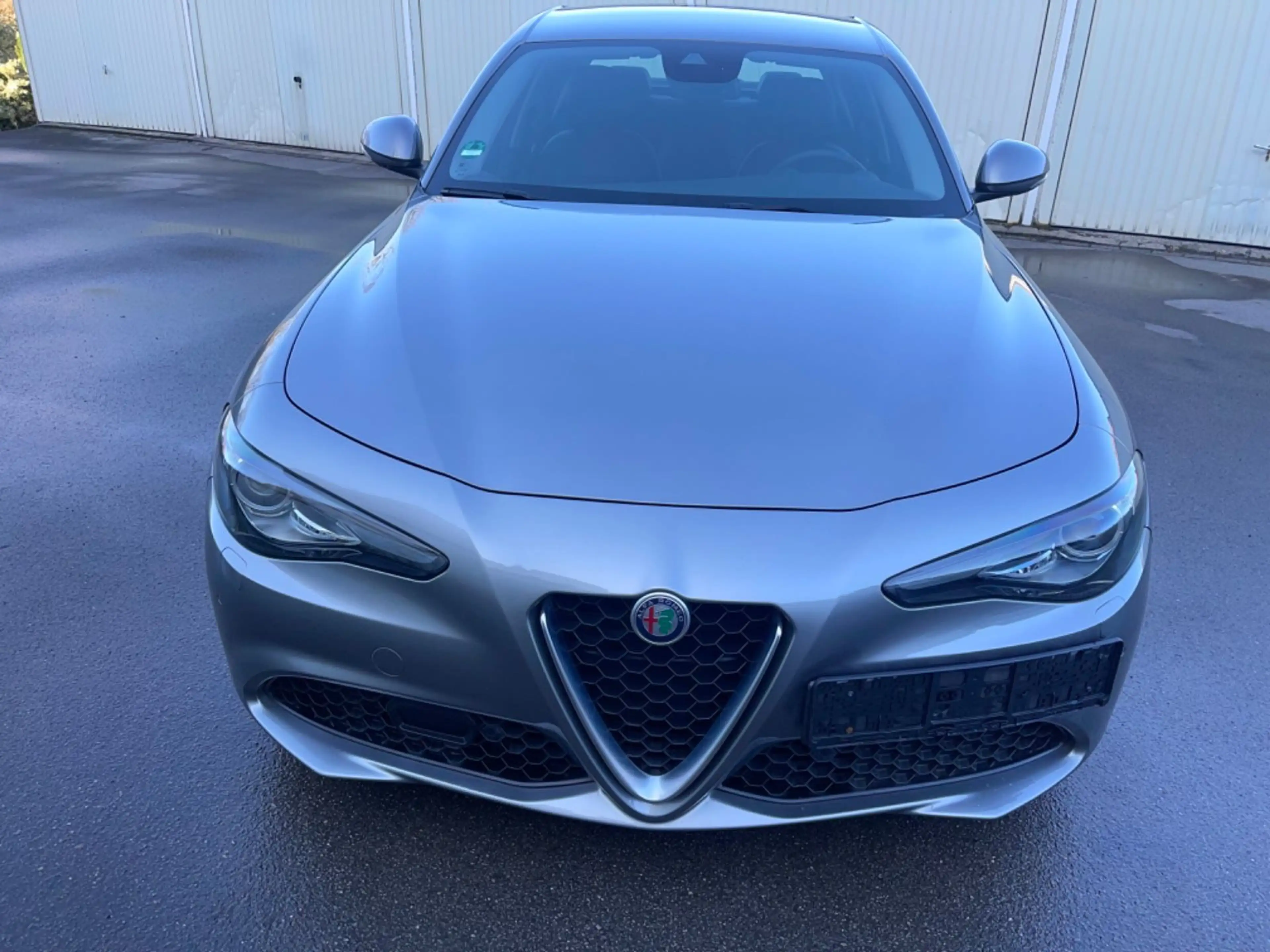 Alfa Romeo Giulia Super Q4 Klima PDC 2HD navi F1 Schaltung — photo 3
