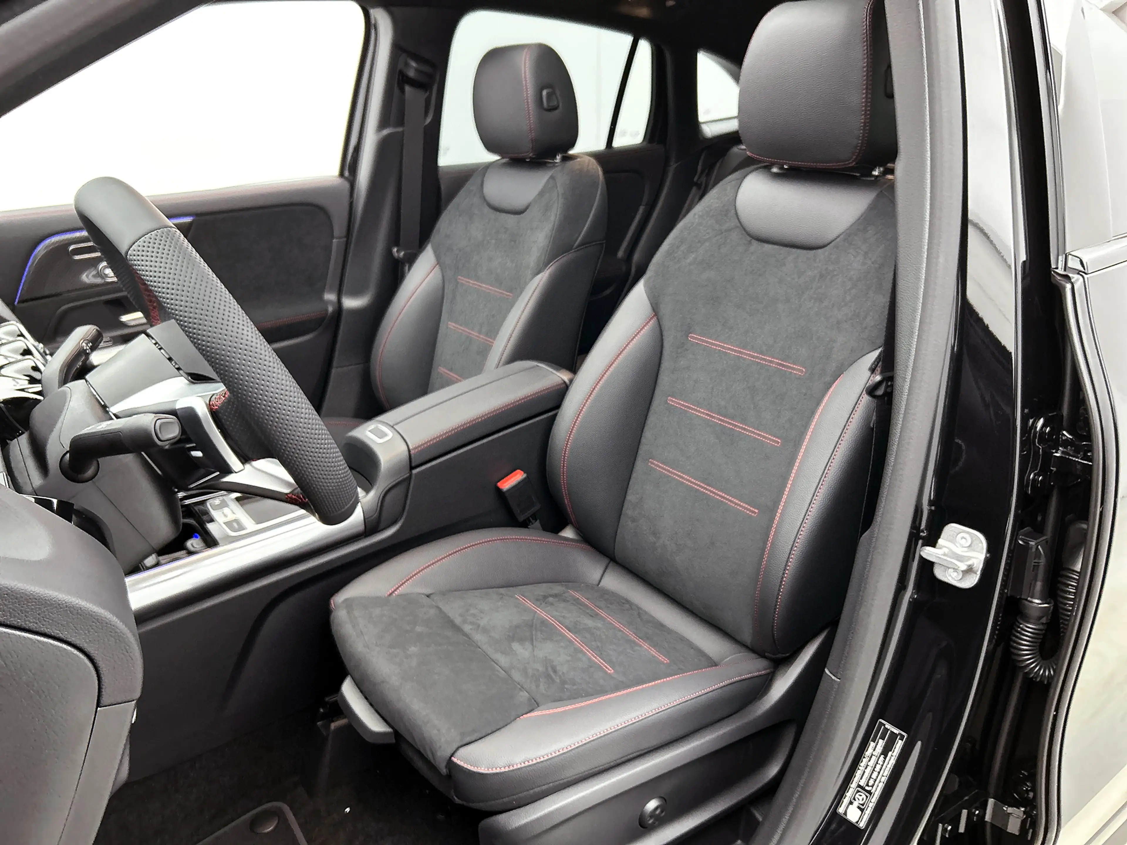 Mercedes-Benz GLA 180 Business Solution AMG | Premium Plus pakket | Nigh — photo 5