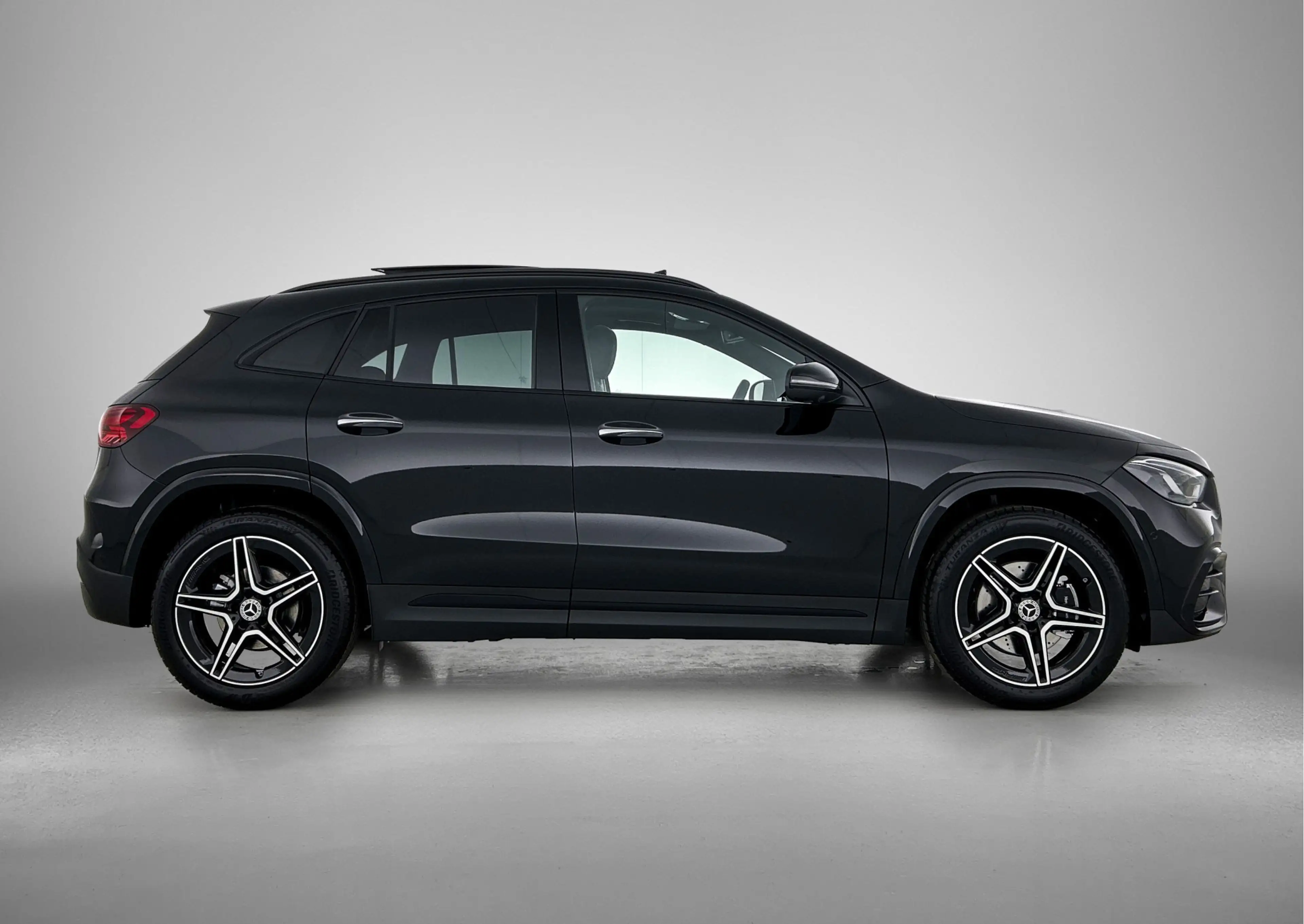 Mercedes-Benz GLA 180 Business Solution AMG | Premium Plus pakket | Nigh — photo 14