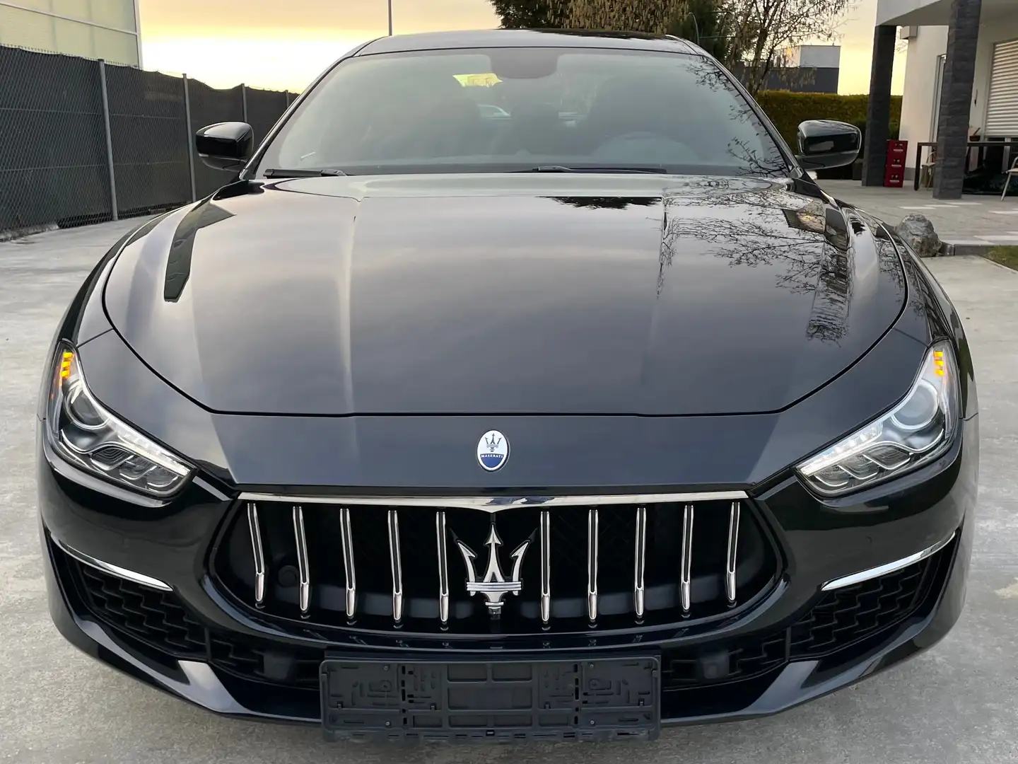 Maserati Ghibli GT*Hybrid *ALEXA*SIRI *AppleCar*Android*uvm* Zwart - 1