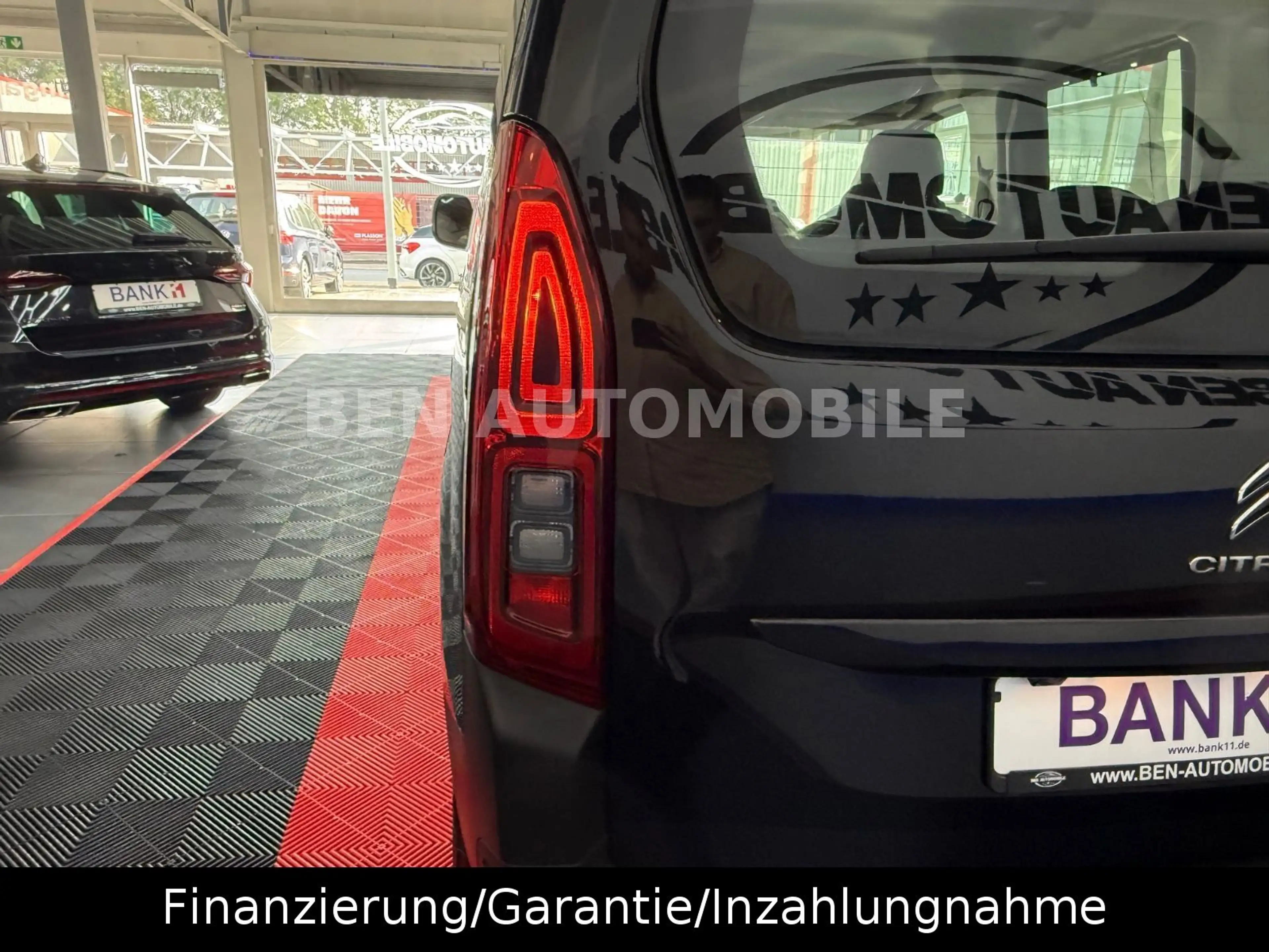 Citroen Berlingo Feel M RFK*NAVI*SHZ*PDC* — photo 15