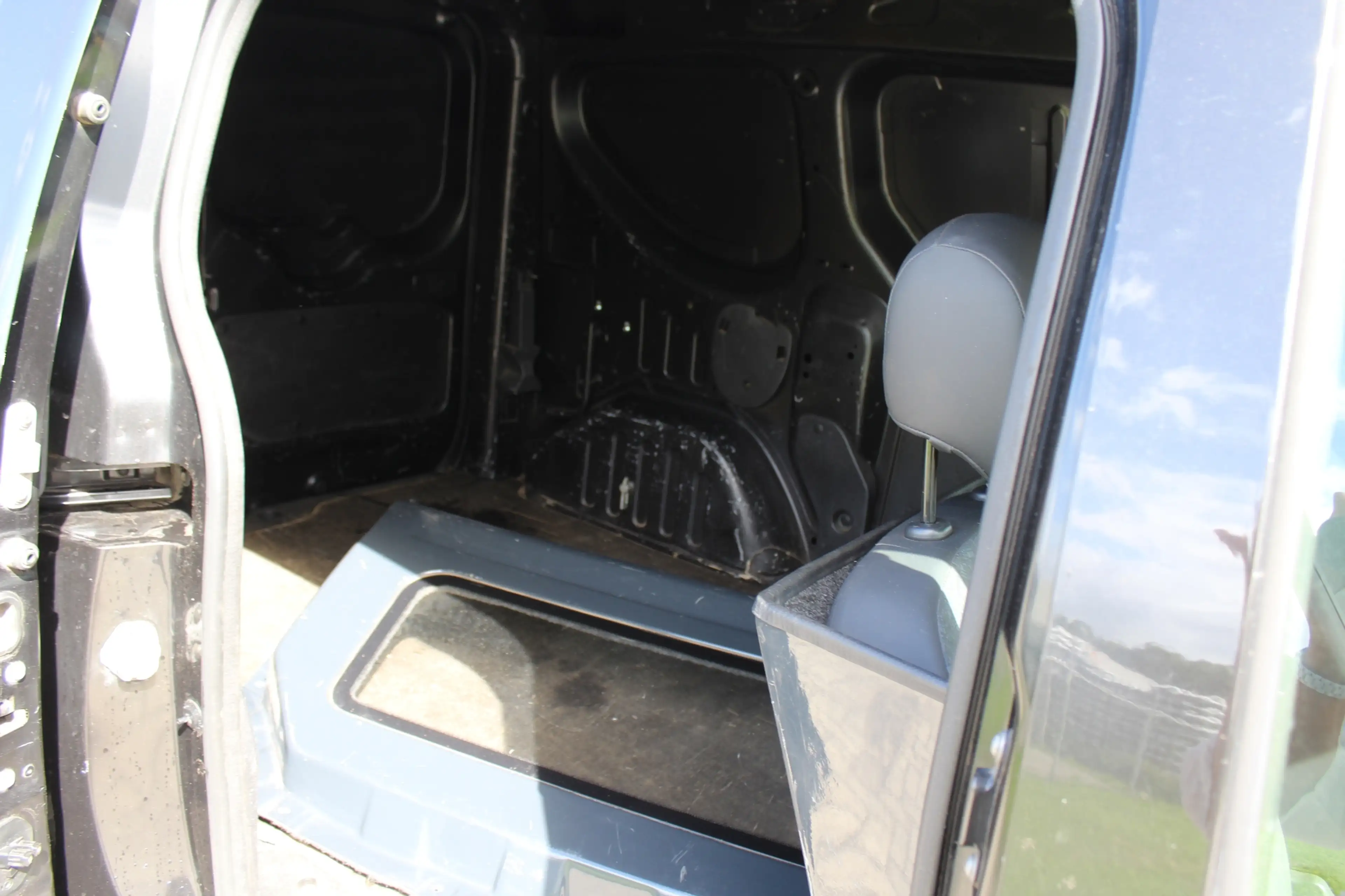 Dacia Dokker 1.6 MPI 100 Basic tekhaak BENZINE — photo 31