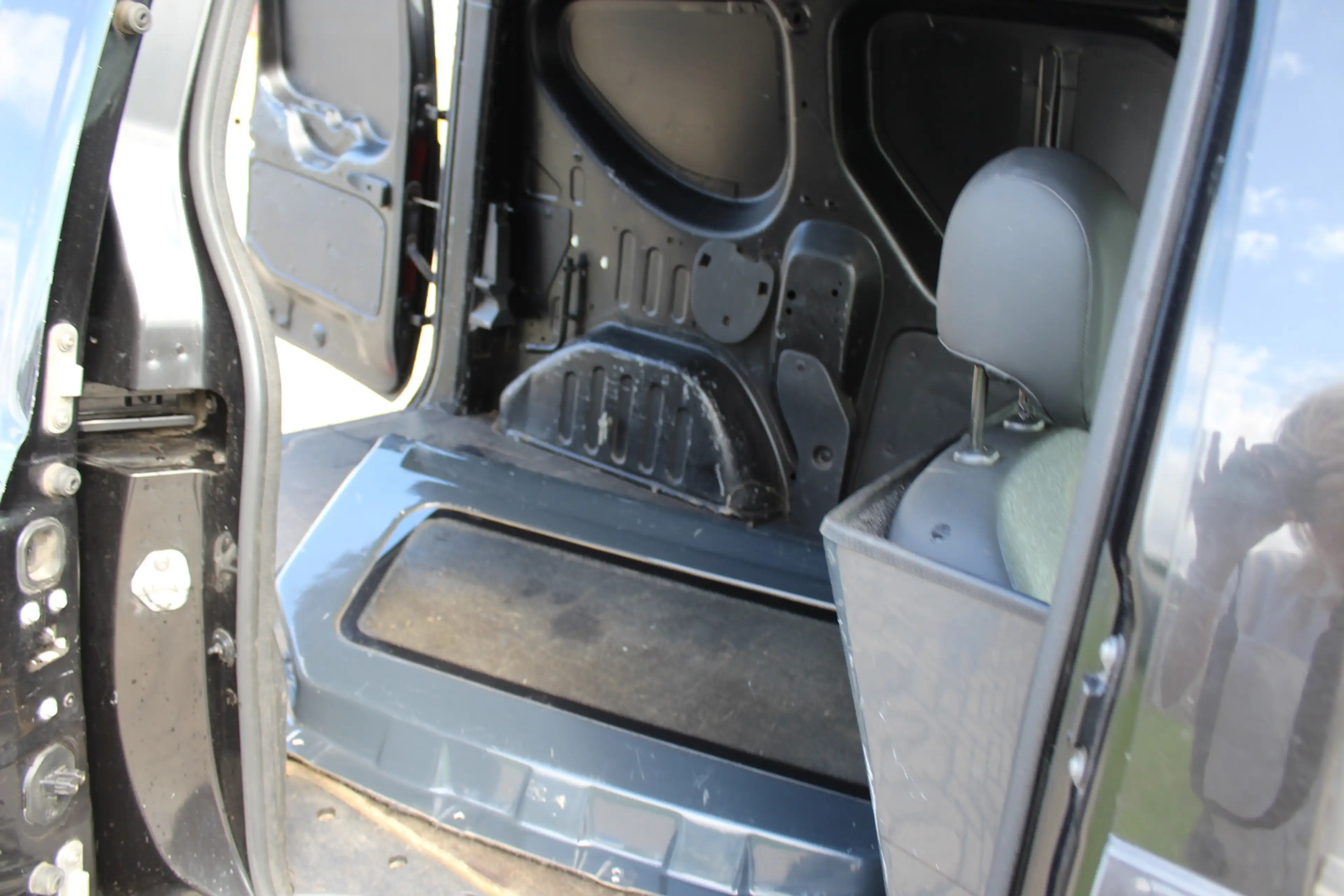 Dacia Dokker 1.6 MPI 100 Basic tekhaak BENZINE — photo 42