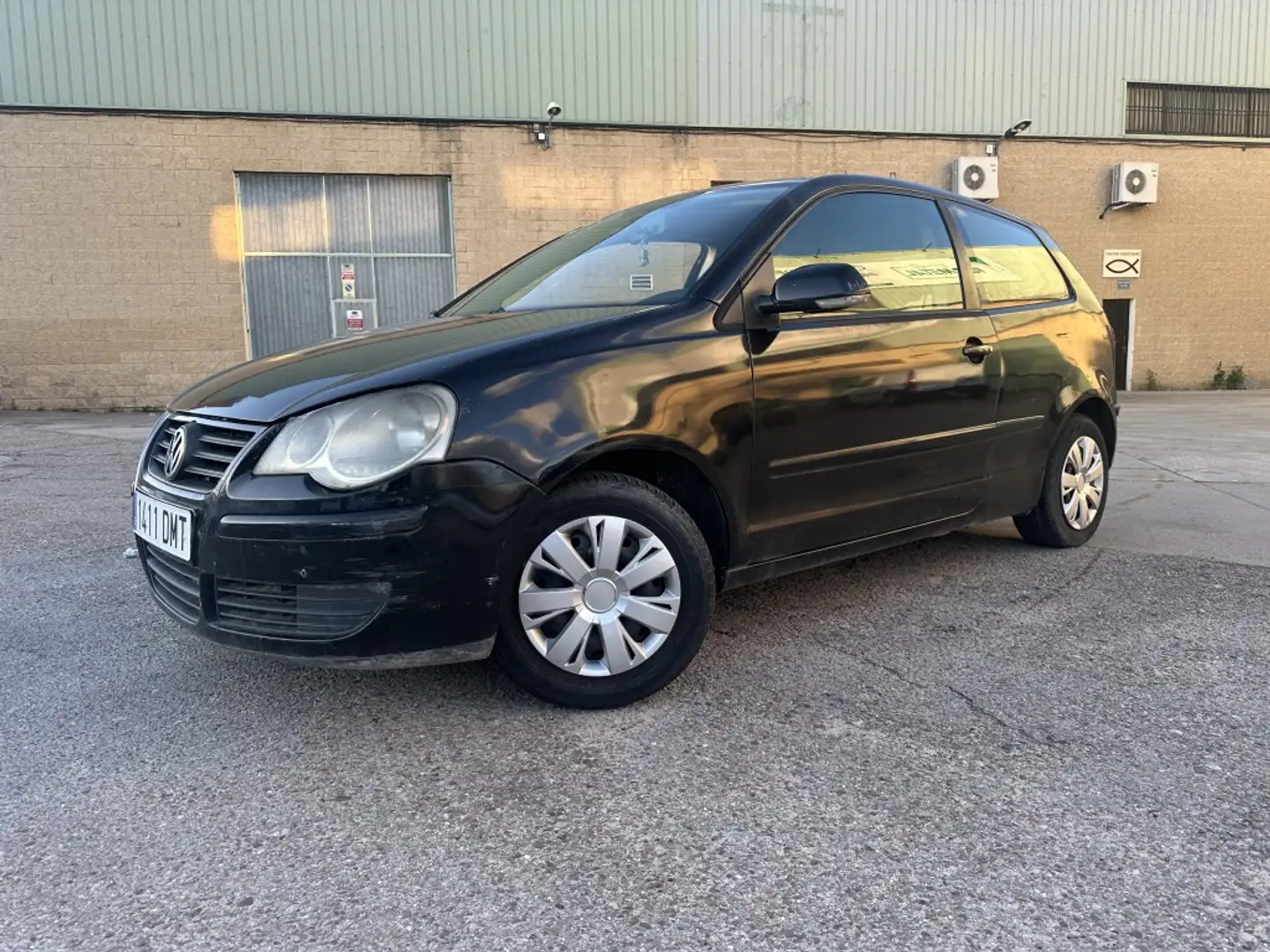 Volkswagen Polo 1.4TDI Advance Noir - 1
