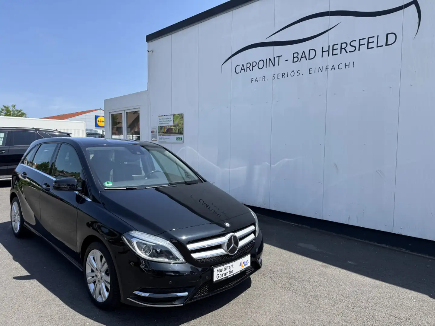 Mercedes-Benz B 180 1.HAND  BIXENON  AUTOMATIK  TEIL-LEDER Schwarz - 1