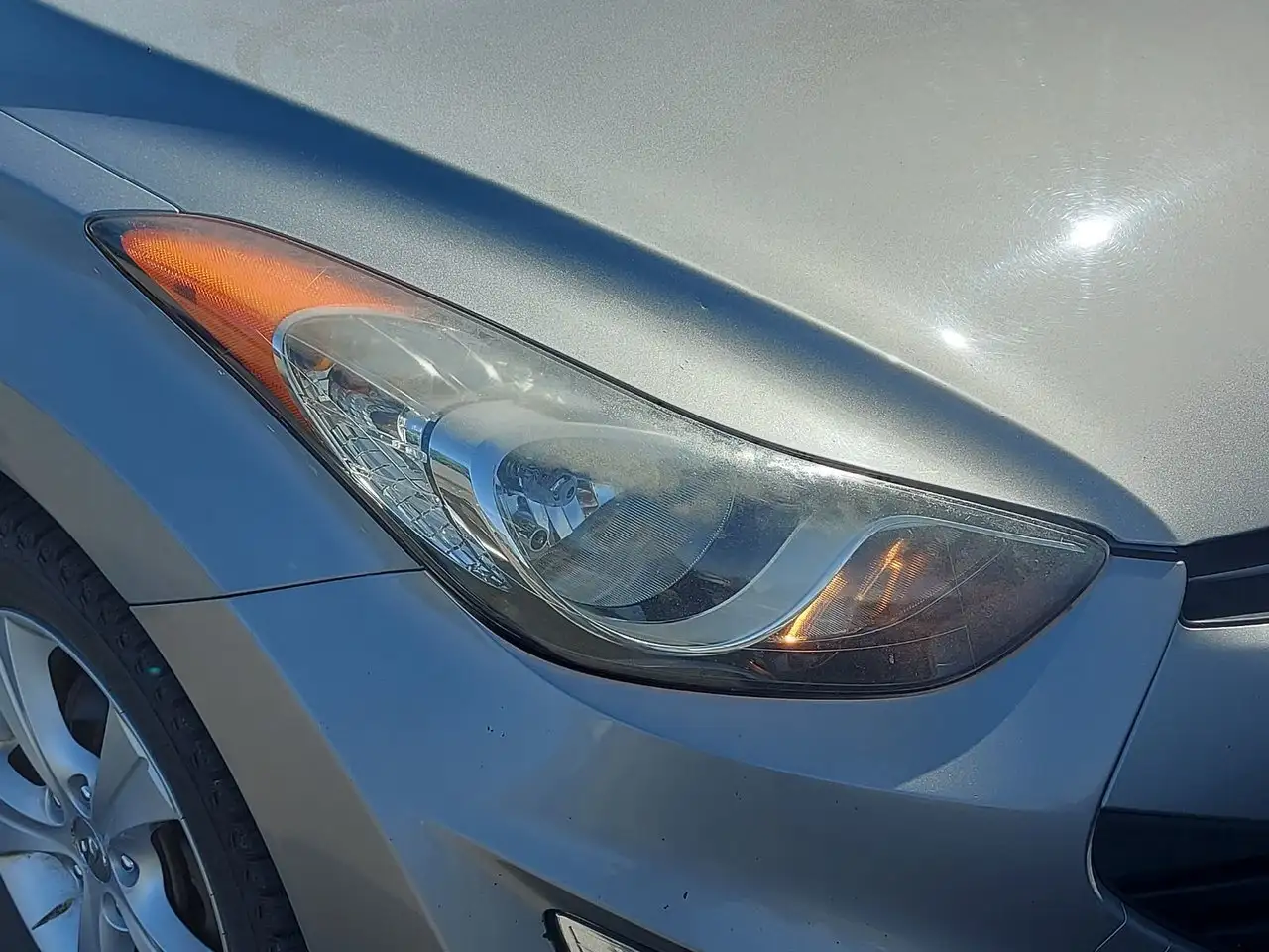 Hyundai ELANTRA снимка Hyundai ELANTRA