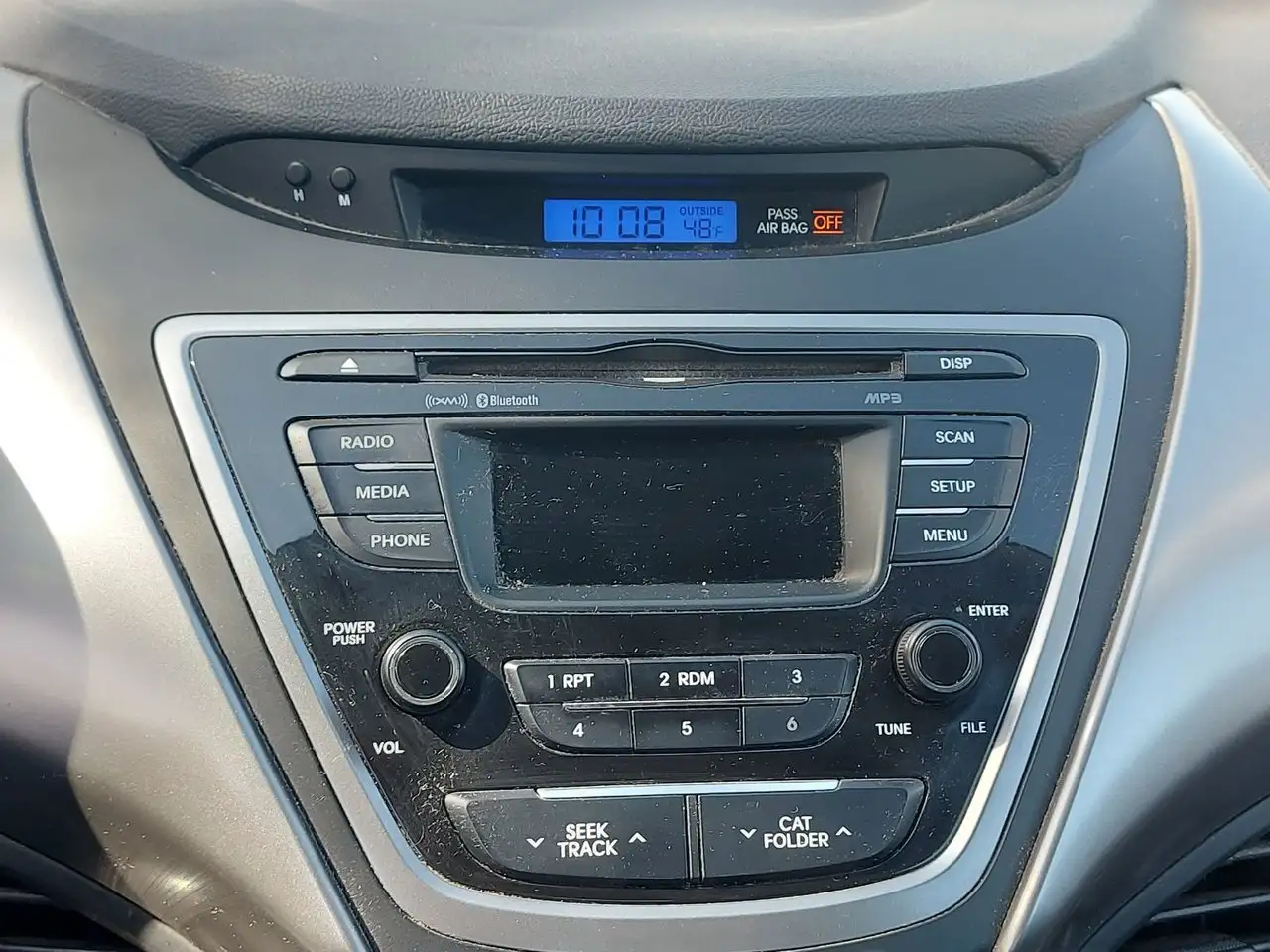 Hyundai ELANTRA снимка Hyundai ELANTRA