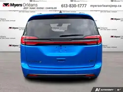 Chrysler Pacifica 2027