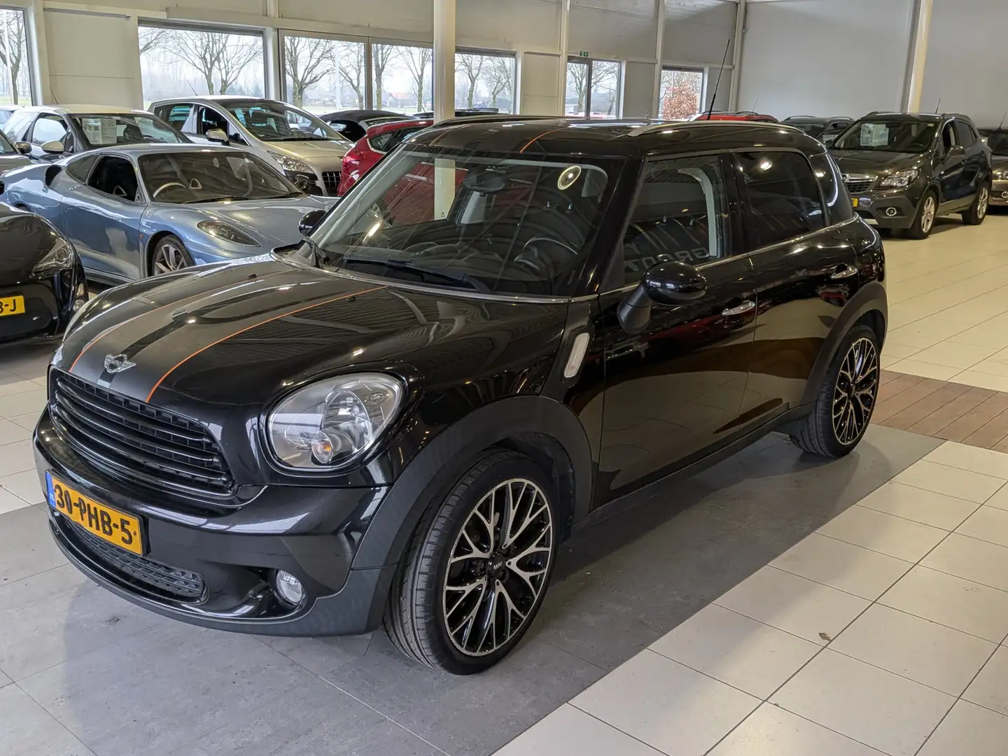 MINI One Countryman Mini 1.6 Panoramadak, Airco, Stuurbekrachtiging Noir - 2