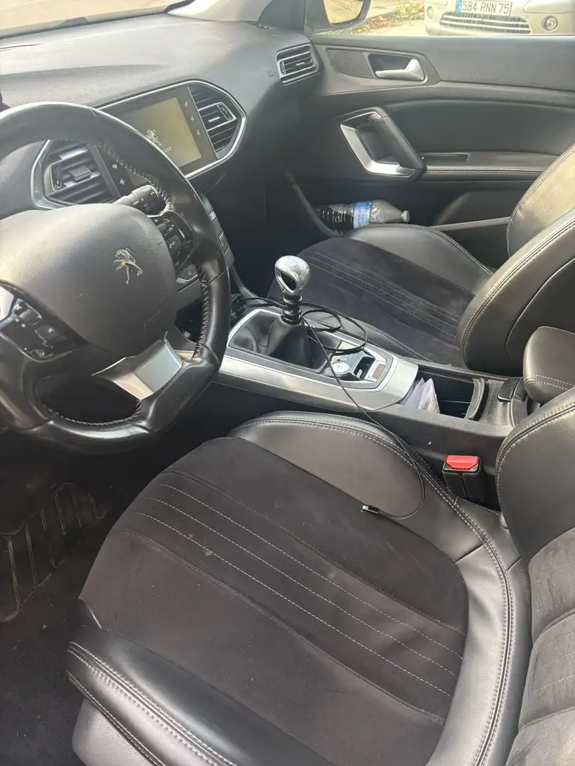 Peugeot 308 SW 1.2 PureTech 130ch S&S BVM6 GT Line - 1