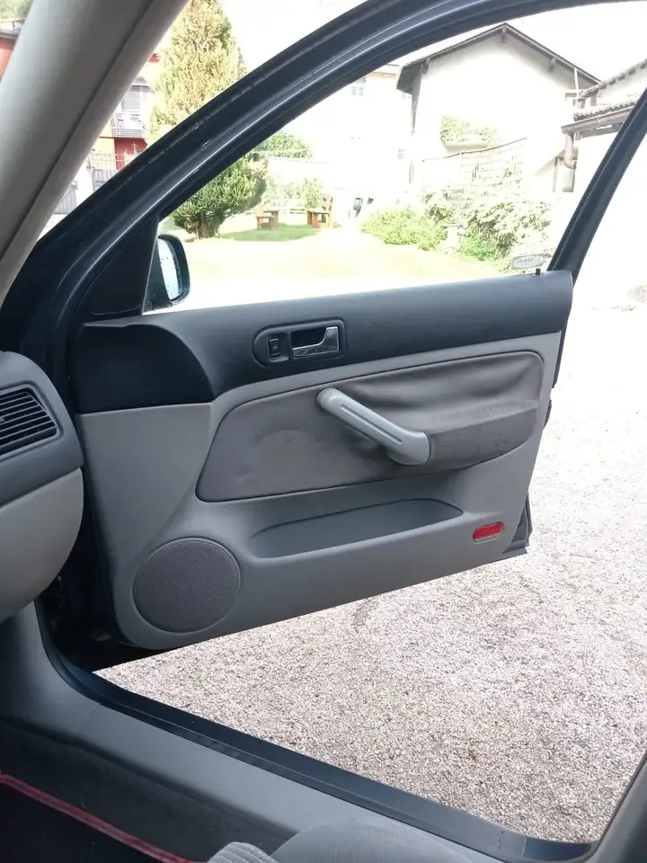 Volkswagen Golf 5p 1.6, foto 4