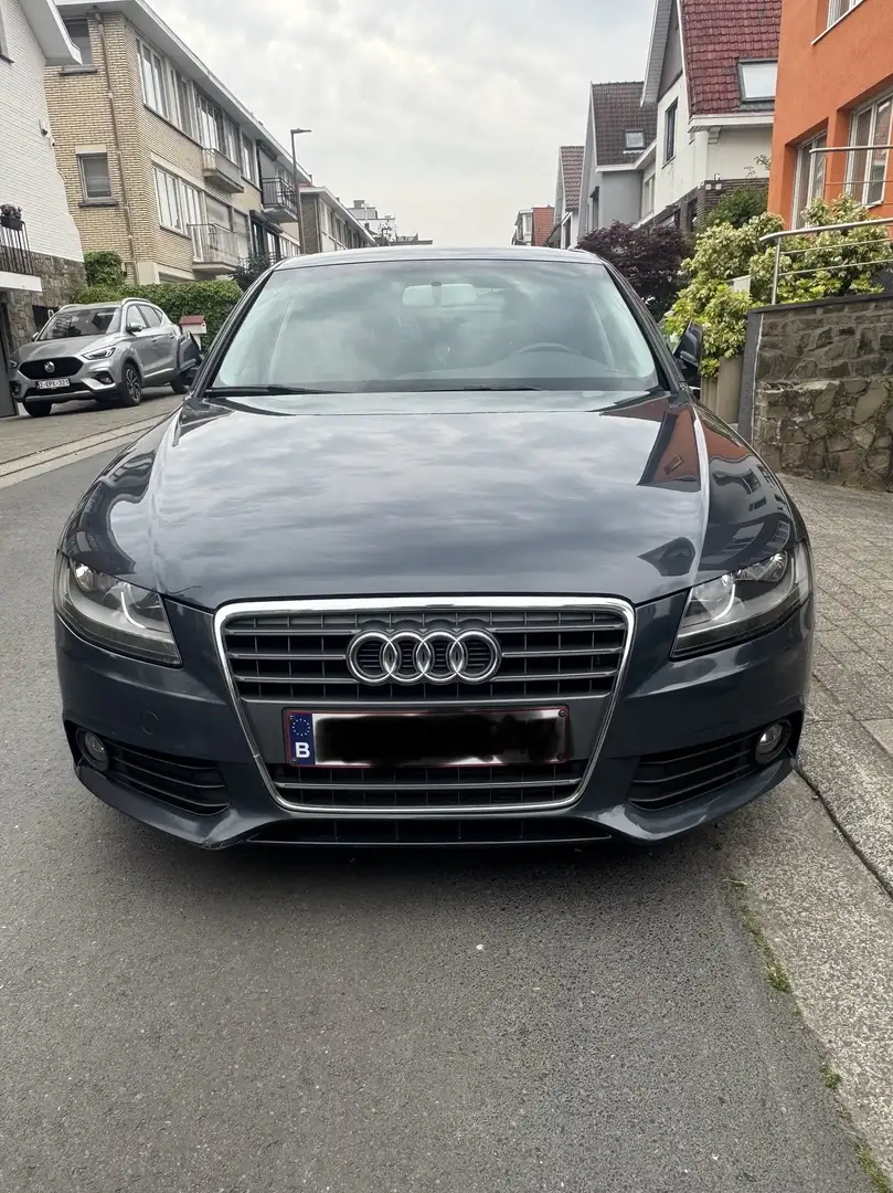 Audi A4 b8 - 1