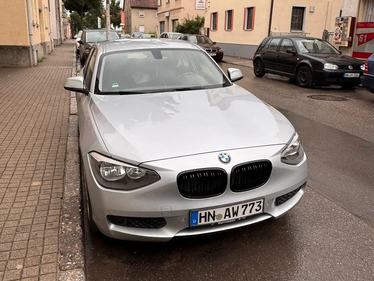 BMW 118 118i Aut. Szary - 1
