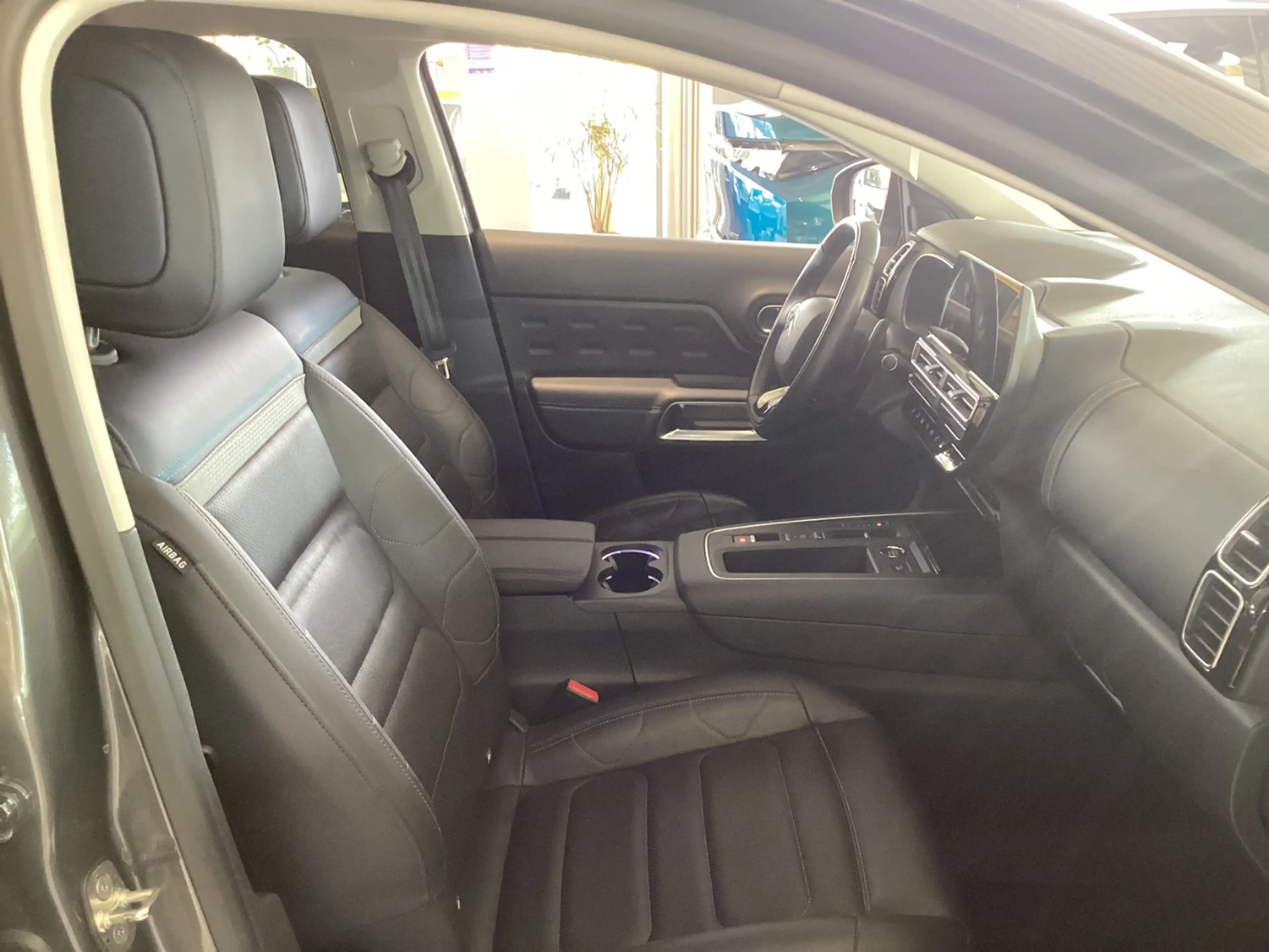 Citroen C5 Aircross 1.5 BlueHDI 130 MAX LED+Navi+DAB+SHZ — photo 15