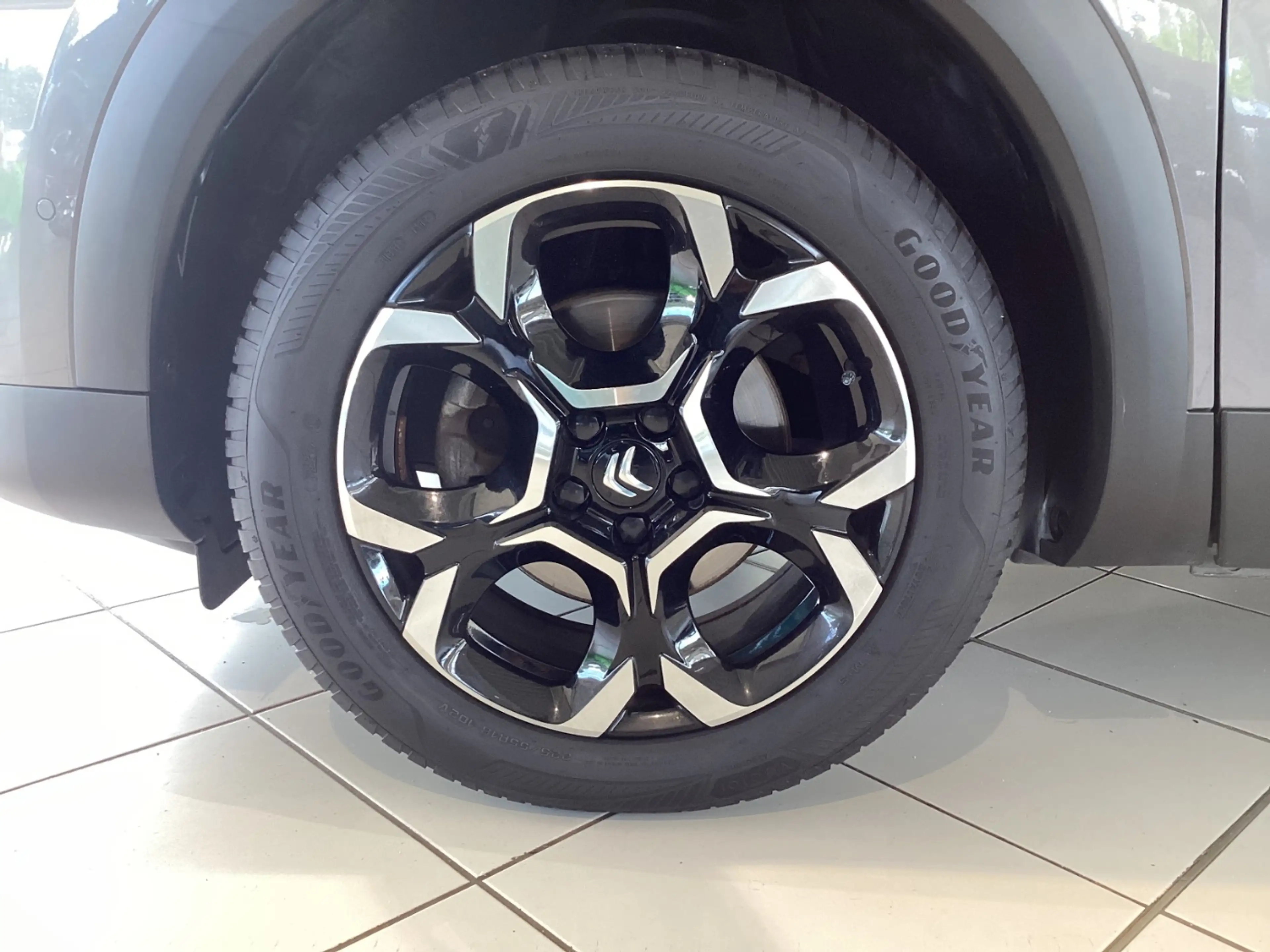 Citroen C5 Aircross 1.5 BlueHDI 130 MAX LED+Navi+DAB+SHZ — photo 11