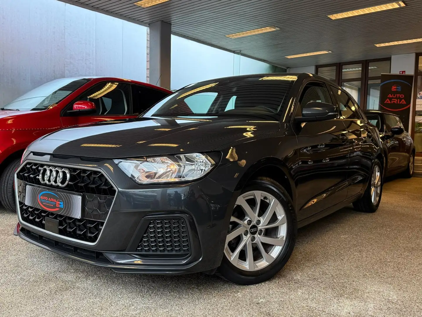 Audi A1 A1 Sportback25TFSI(EU6AP)CARPLAY*FULL SERVICE AUDI Grey - 1