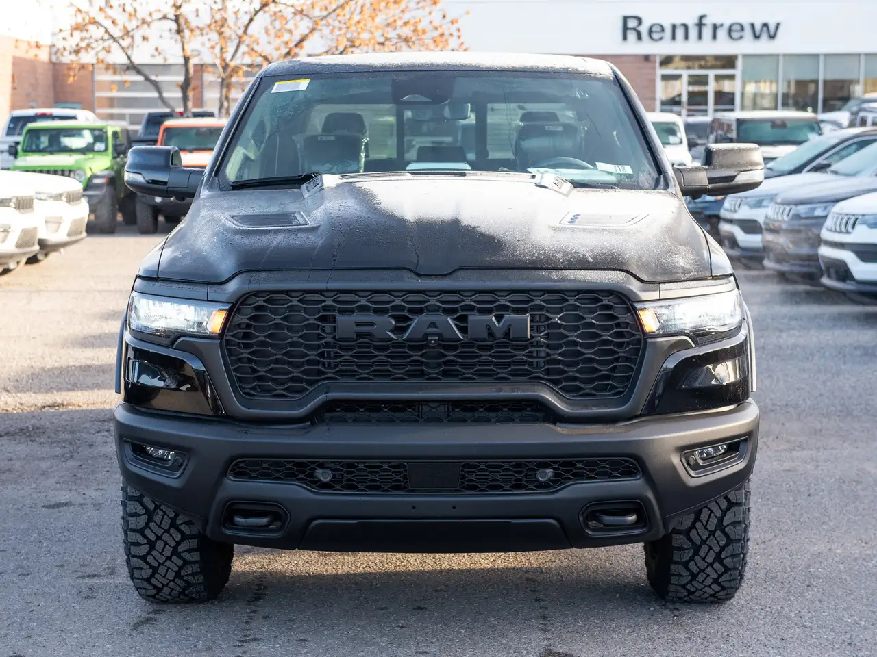 RAM 1500 снимка RAM 1500