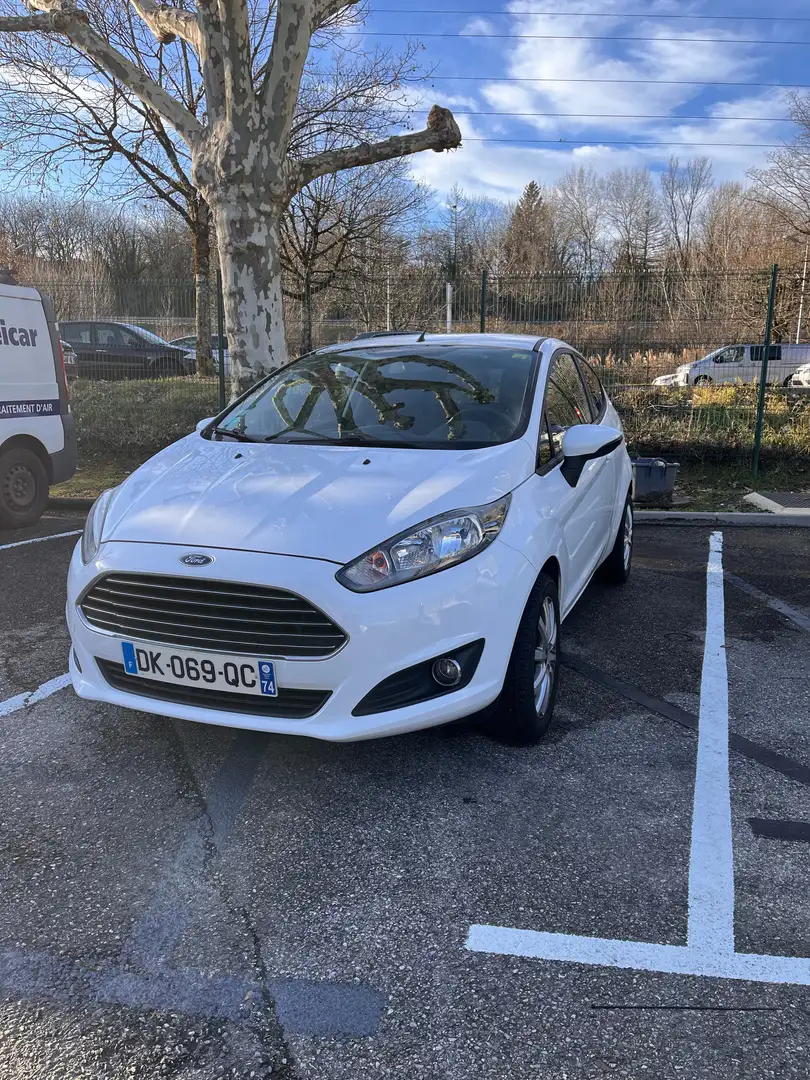 Ford Fiesta Fiesta 1.25 82 Trend Blanc - 1