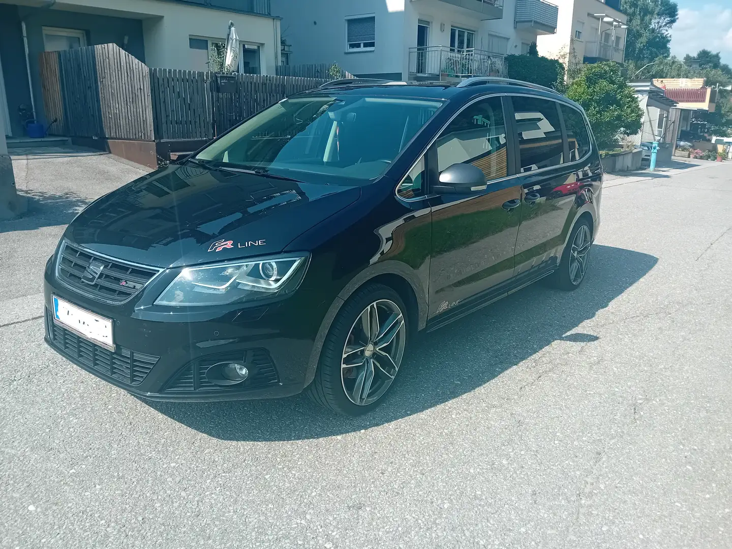 SEAT Alhambra Alhambra GT 2,0 TDI CR 4WD GT Schwarz - 2
