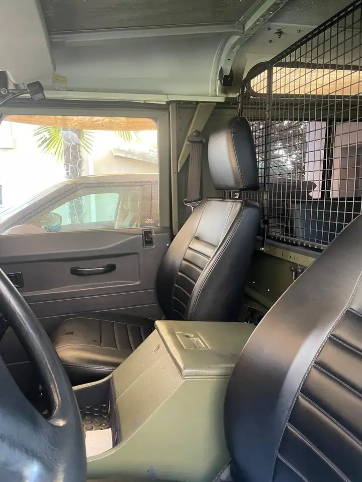 Land Rover Defender Passo Corto 90 MPI, foto 11