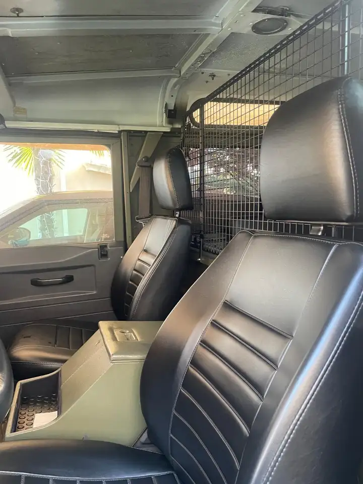 Land Rover Defender Passo Corto 90 MPI, foto 6