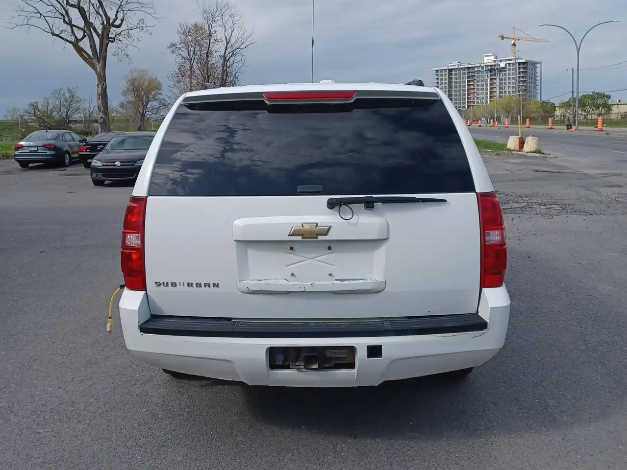 Chevrolet Suburban снимка Chevrolet Suburban